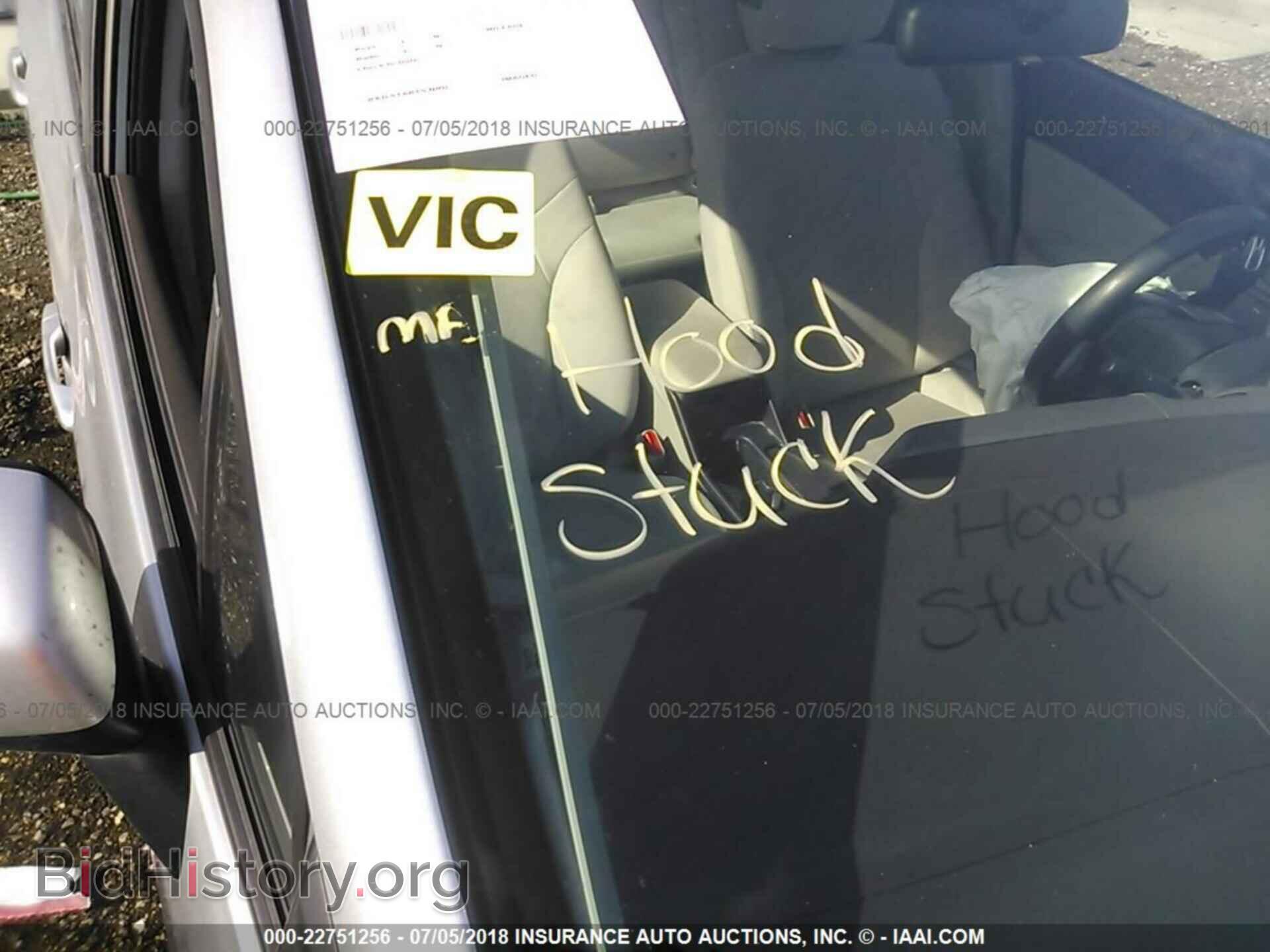 2012 Honda Civic - VIN: 19XFB2F5XCE108317 - Photo 10