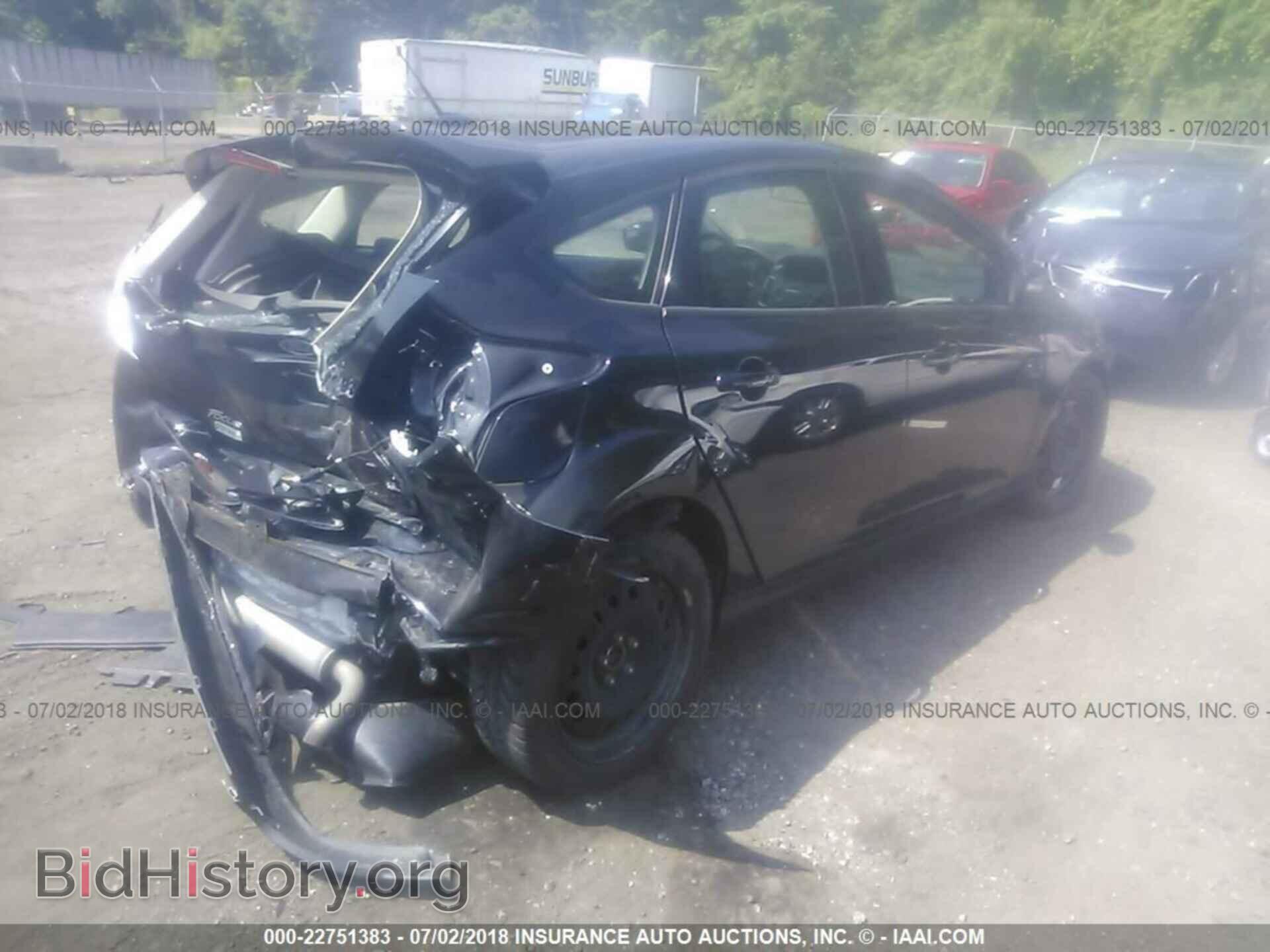 2016 Ford Focus - VIN: 1FADP3K29GL330148 - Фото 4