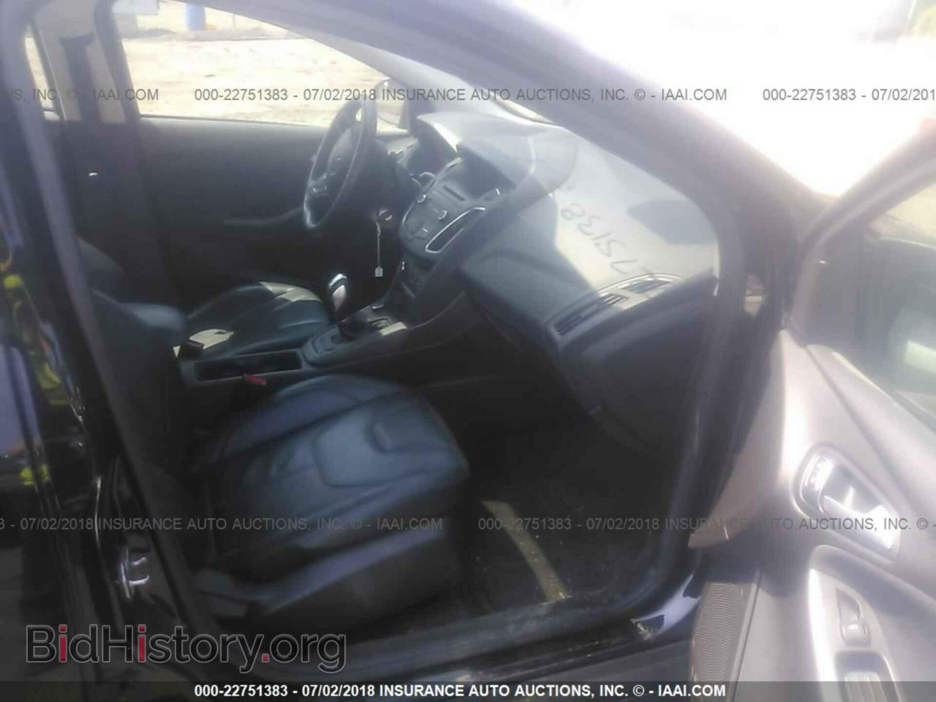 2016 Ford Focus - VIN: 1FADP3K29GL330148 - Фото 5
