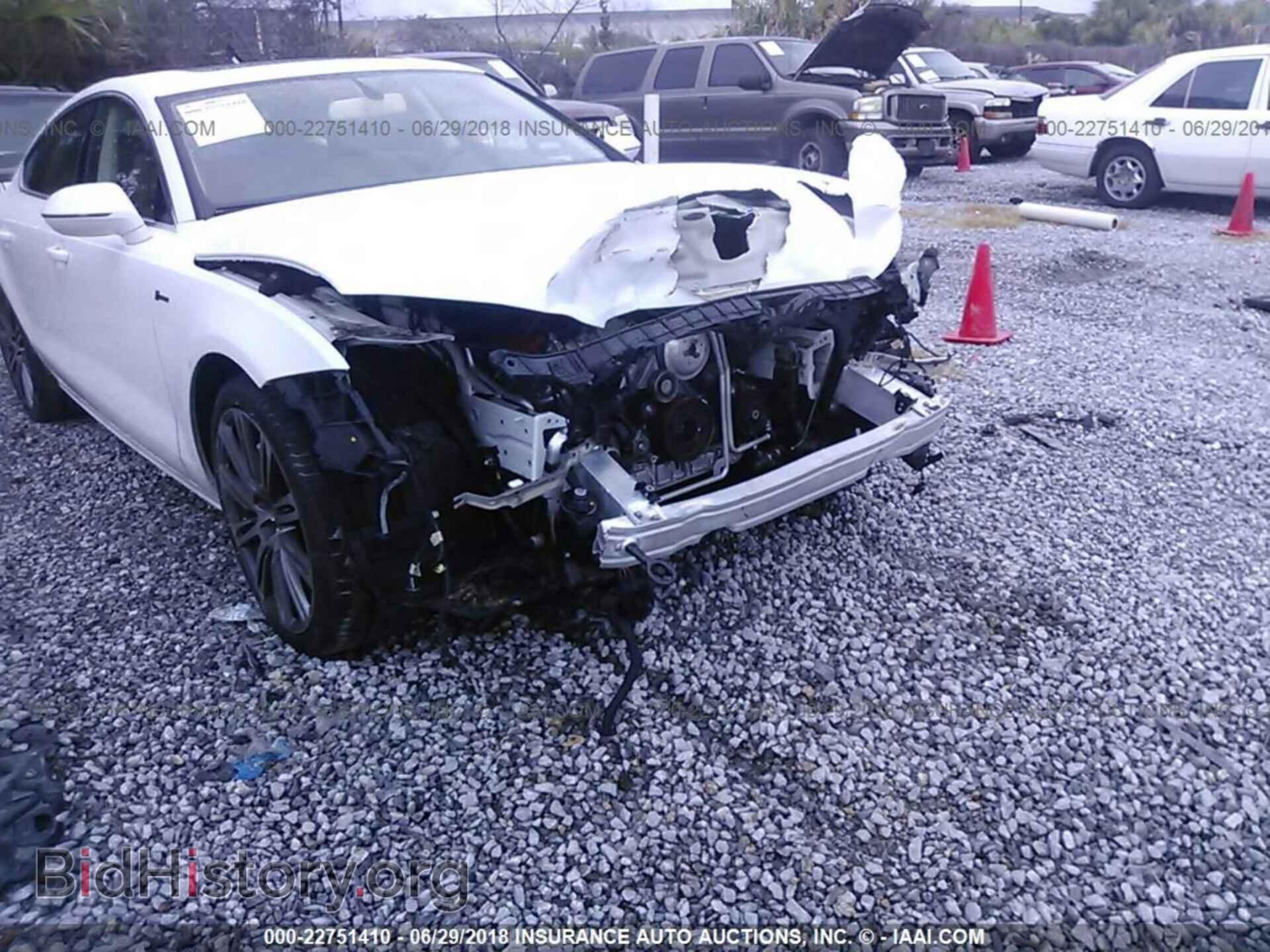 2012 Audi A7 - VIN: WAUYGAFC2CN089709 - Фото 6