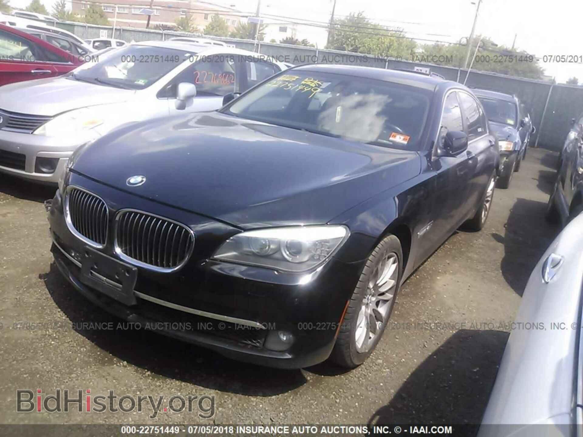 2011 Bmw 750 - VIN: WBAKC8C50BC432818 - Фото 2