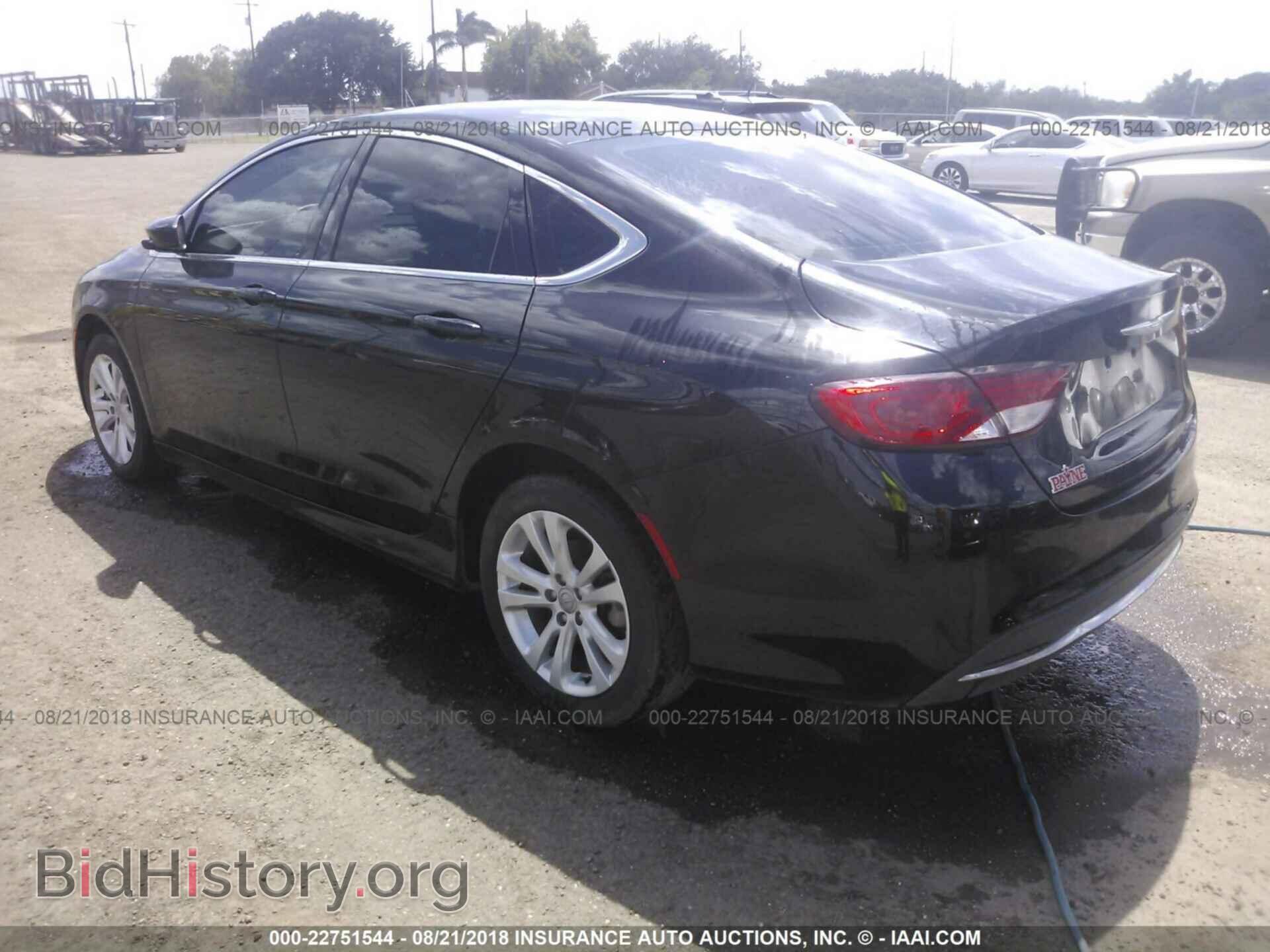 2015 Chrysler 200 - VIN: 1C3CCCAB4FN580360 - Photo 3