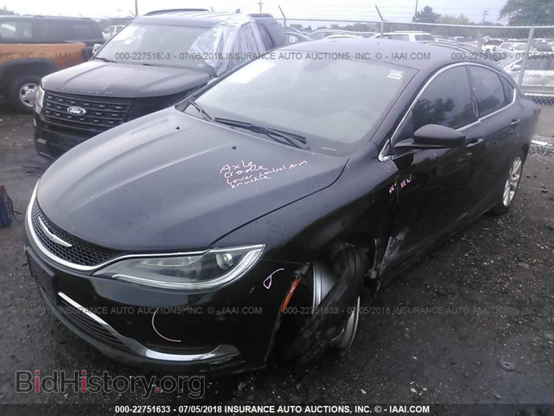 2015 Chrysler 200 - VIN: 1C3CCCAB9FN737591 - Фото 2