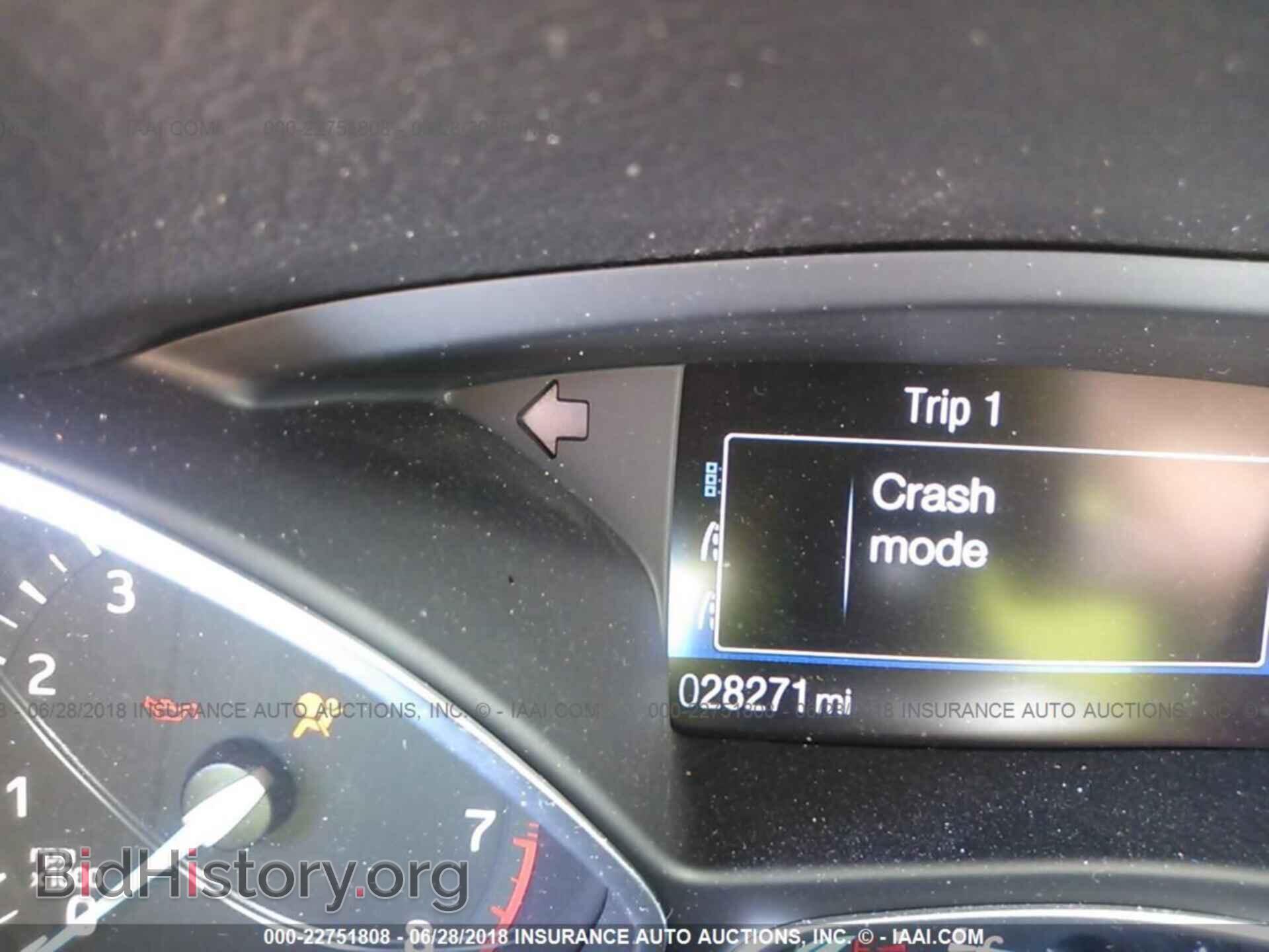 2016 Ford Focus - VIN: 1FADP3E20GL293552 - Photo 7