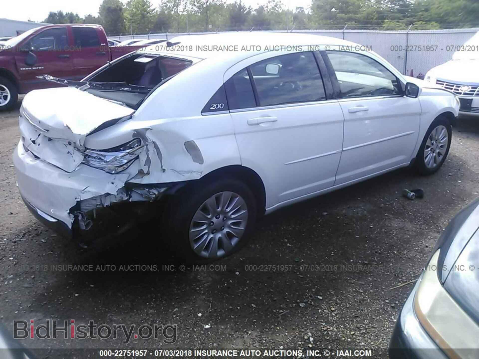 2012 Chrysler 200 - VIN: 1C3CCBABXCN317750 - Фото 4