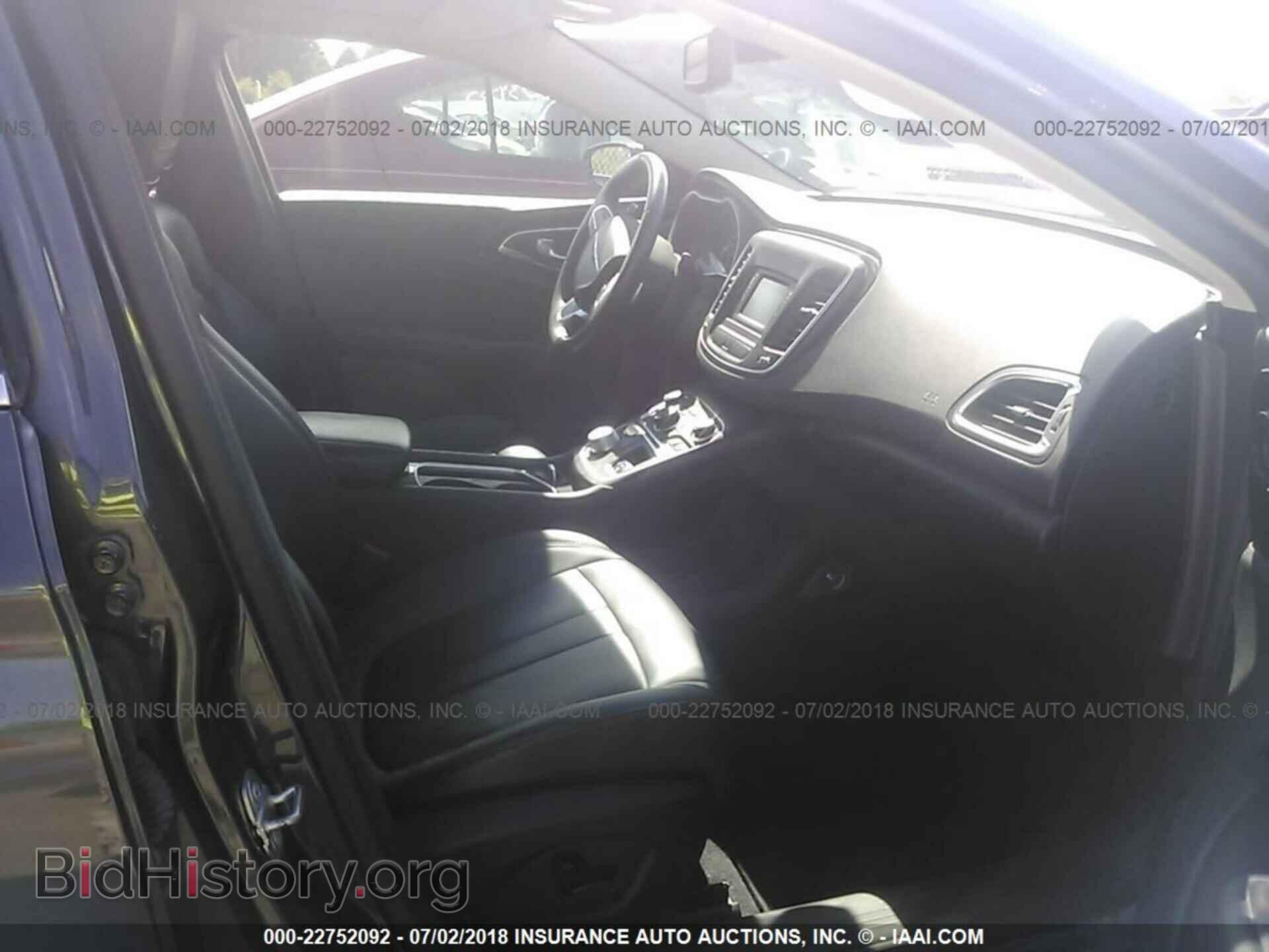 2015 Chrysler 200 - VIN: 1C3CCCCG5FN582529 - Фото 5