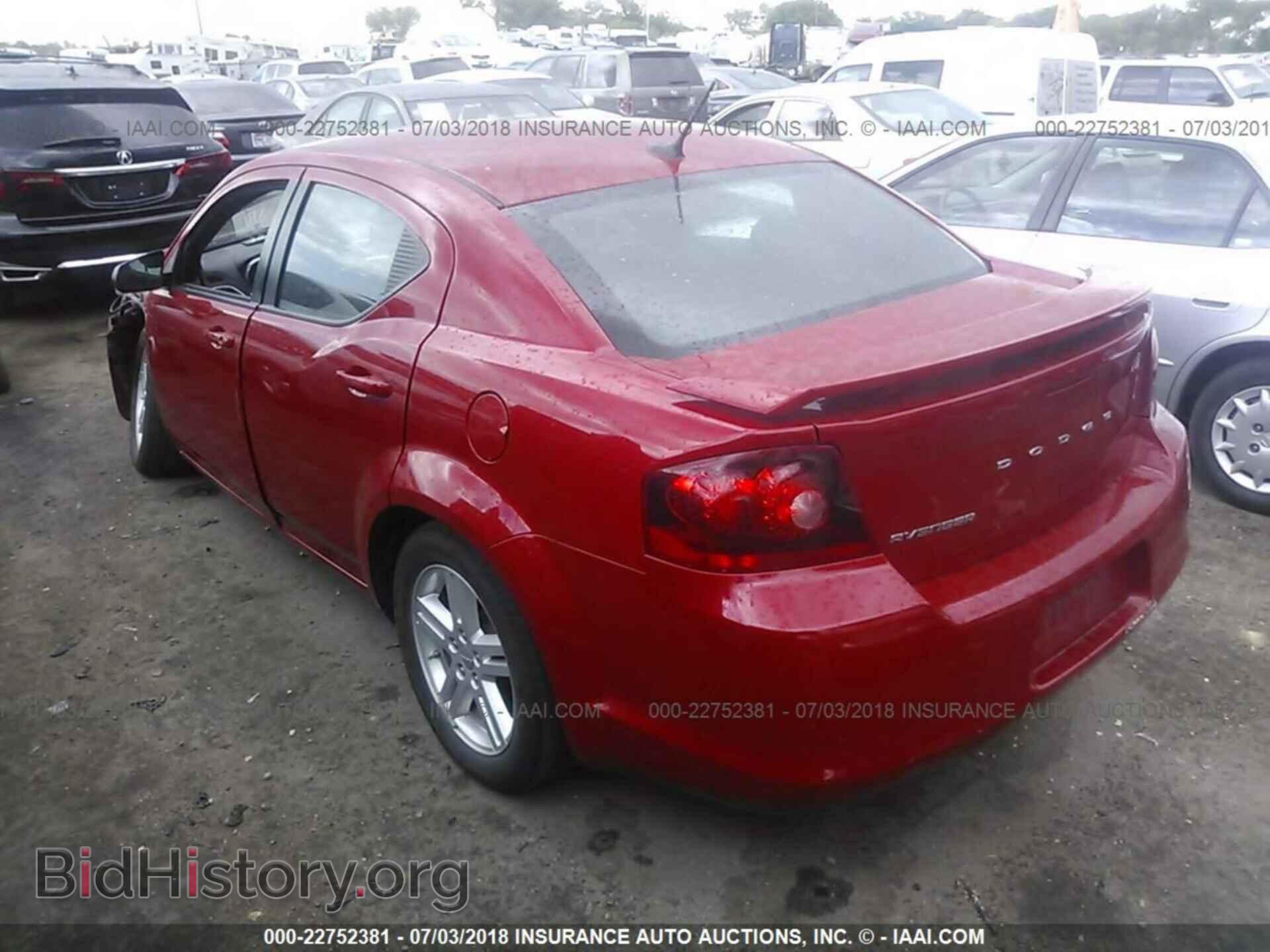2013 Dodge Avenger - VIN: 1C3CDZAG2DN622162 - Photo 3