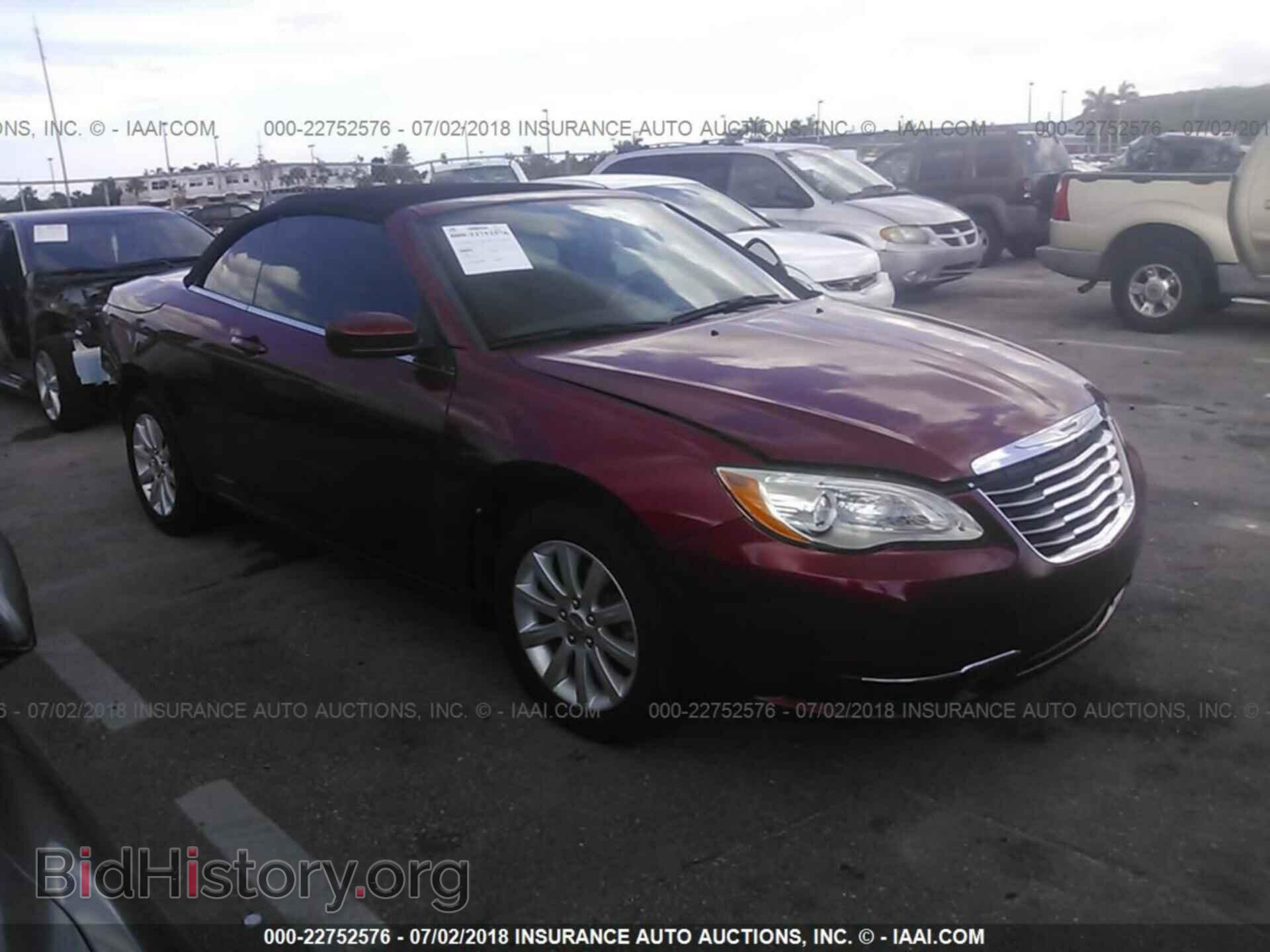 Photo 1C3BCBEB7DN560147 - Chrysler 200 2013