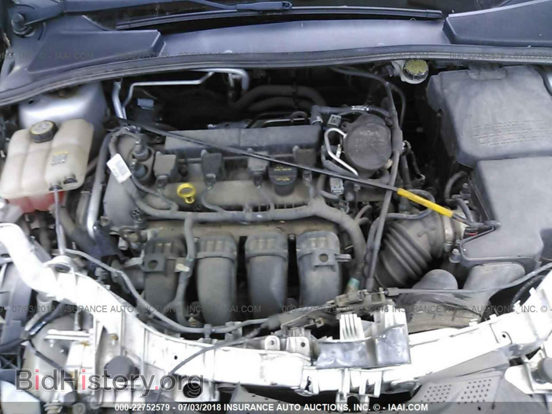 2012 Ford Focus - VIN: 1FAHP3F25CL336518 - Photo 10