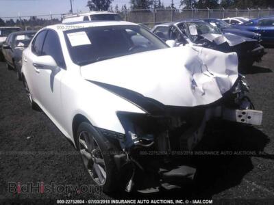 2011 Lexus IS, white — VIN JTHCF5C24B2035281, IAAI