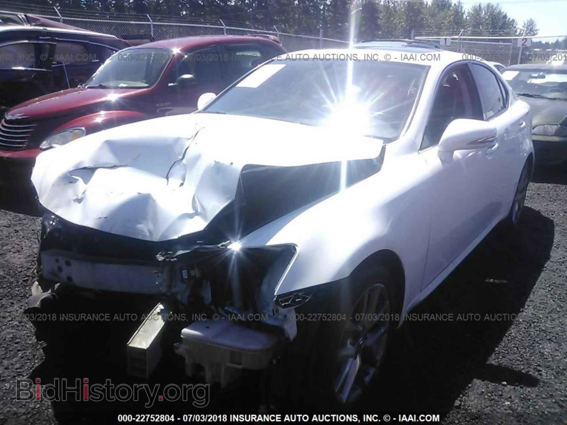 2011 Lexus Is - VIN: JTHCF5C24B2035281 - Фото 2