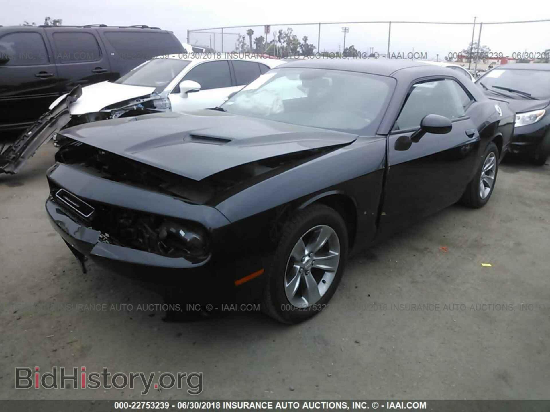 2018 Dodge Challenger - VIN: 2C3CDZAGXJH262806 - Фото 2