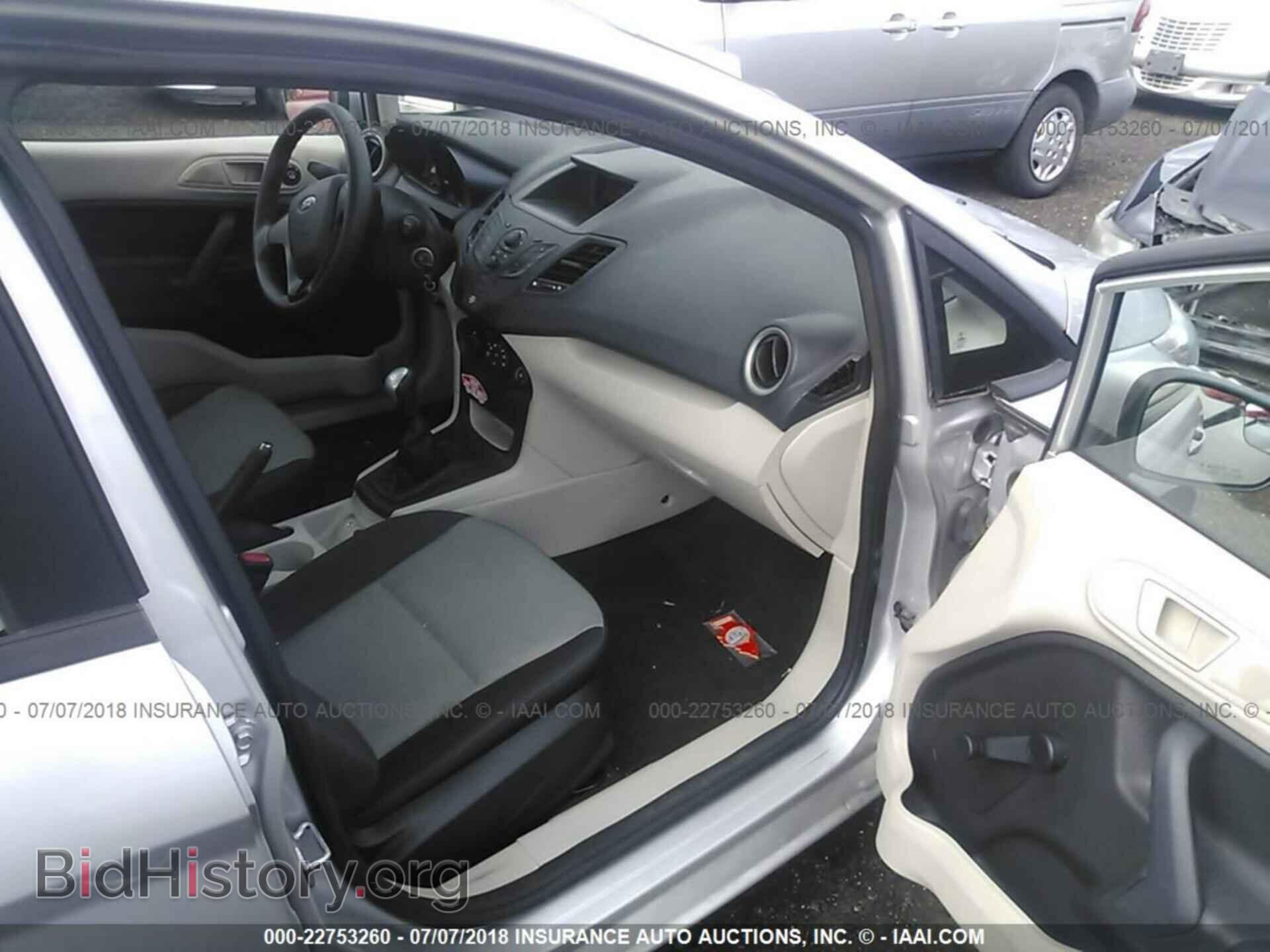 2012 Ford Fiesta - VIN: 3FADP4AJ5CM159440 - Фото 5