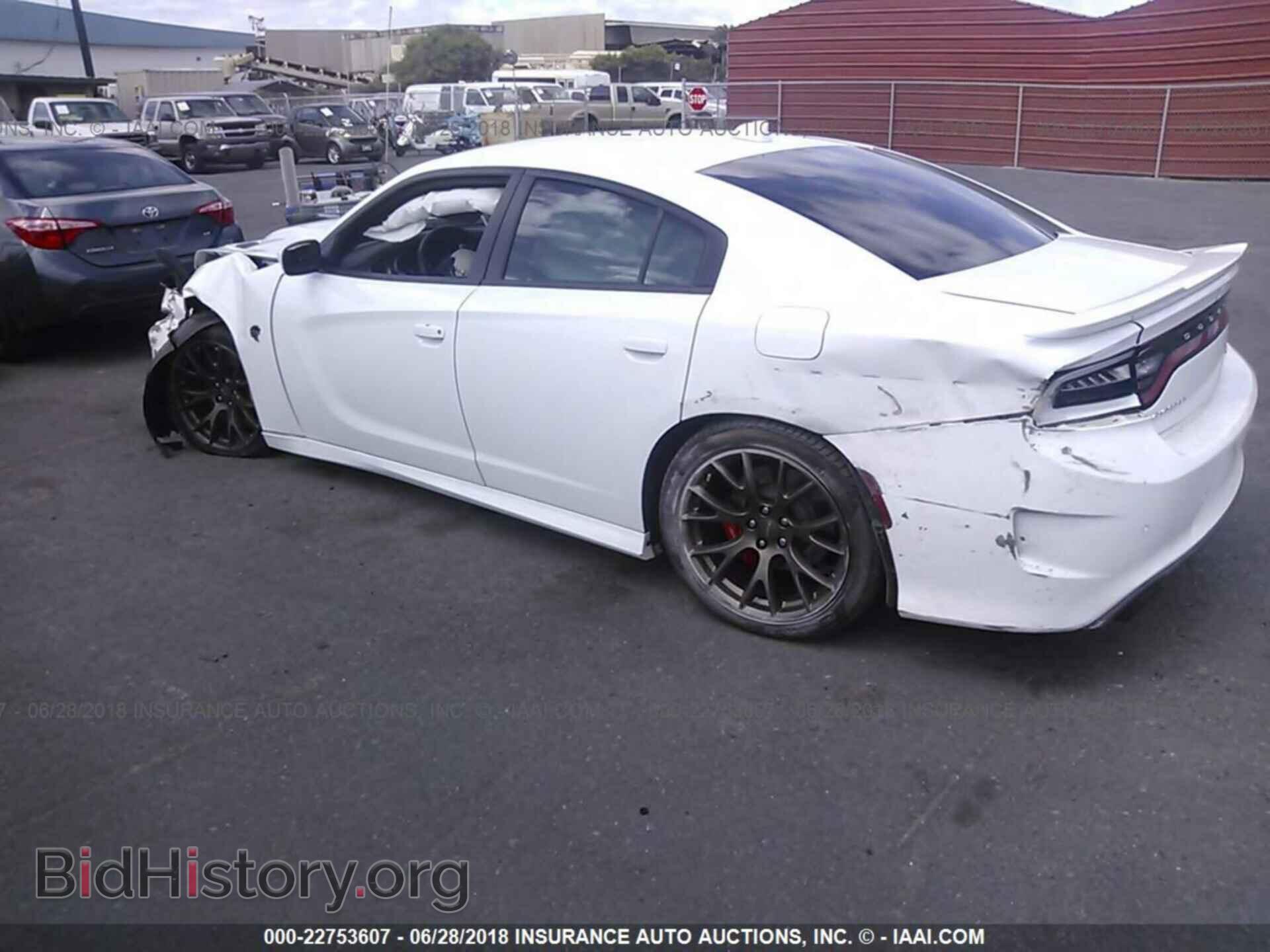 2015 Dodge Charger - VIN: 2C3CDXL92FH773307 - Photo 3