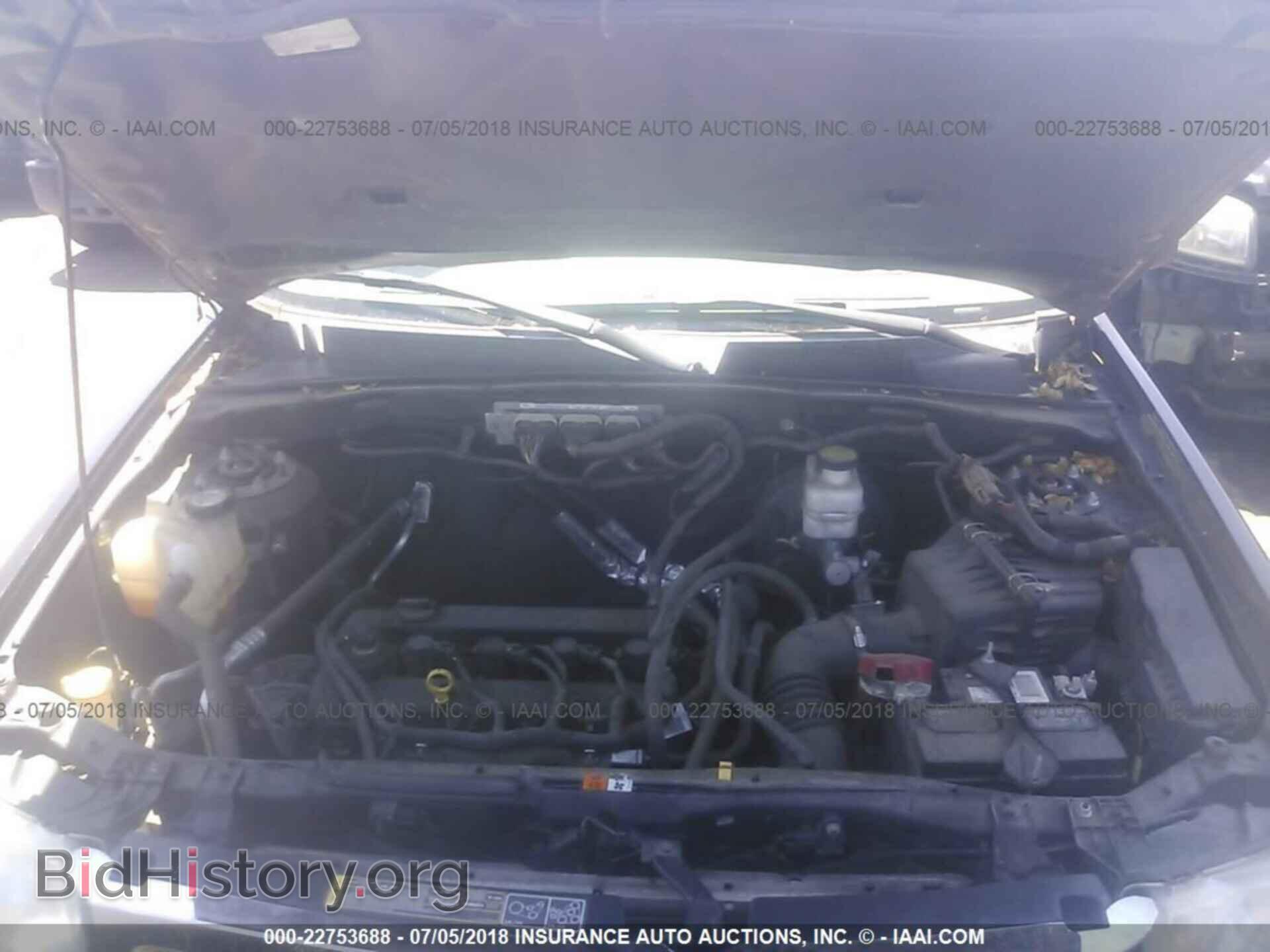 2011 Ford Escape - VIN: 1FMCU9C71BKA99722 - Photo 10