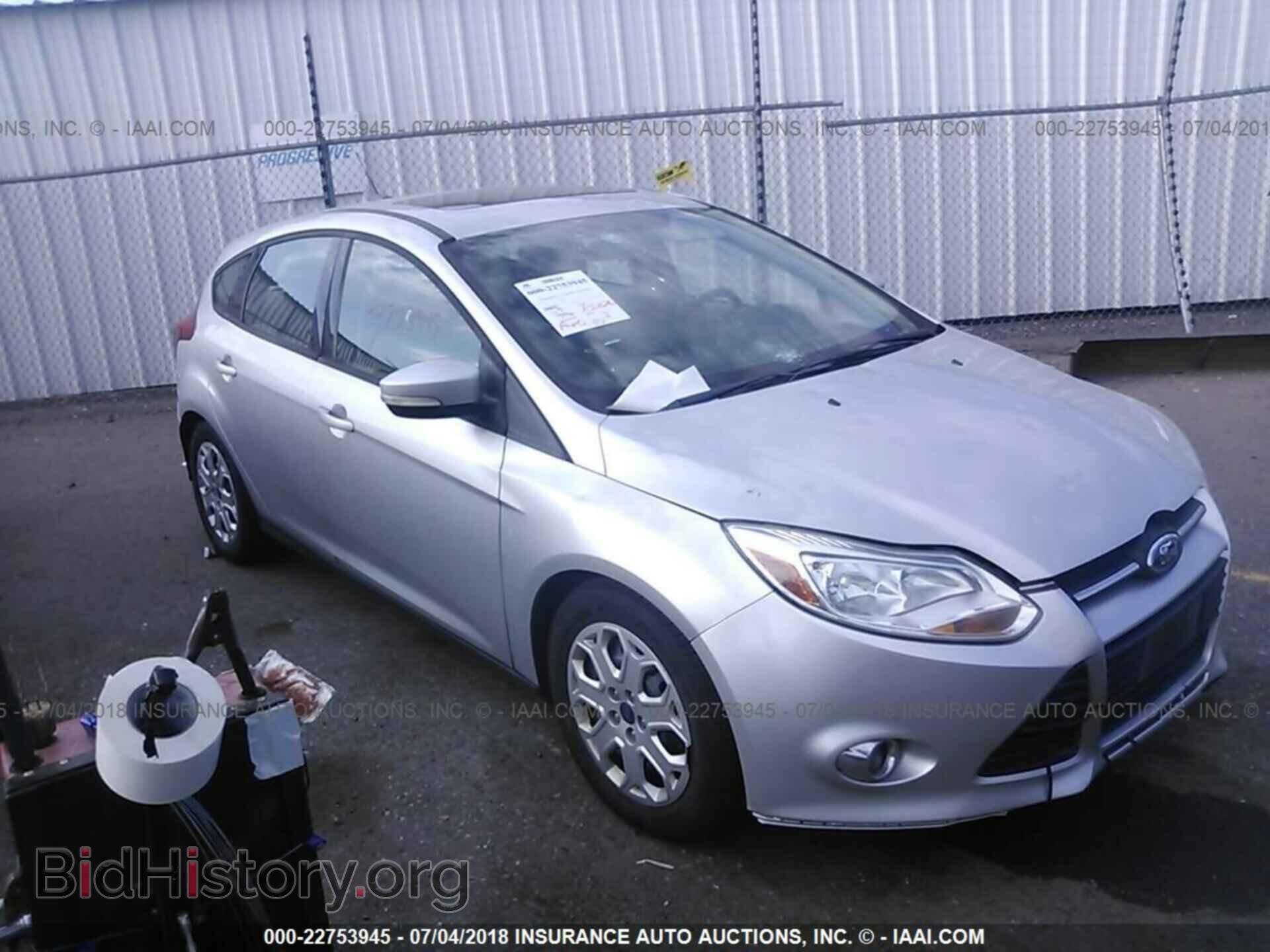 Photo 1FAHP3K28CL267605 - Ford Focus 2012