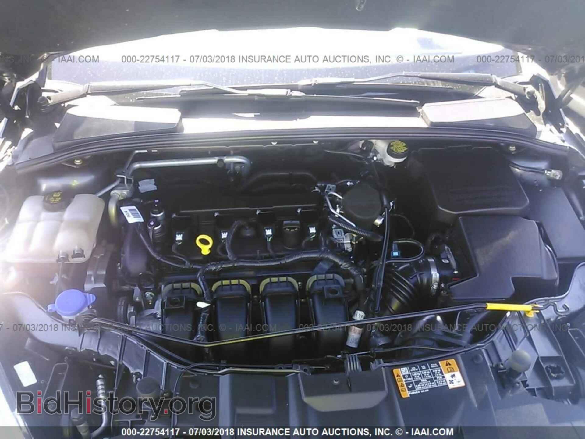 2016 Ford Focus - VIN: 1FADP3F25GL247181 - Фото 10