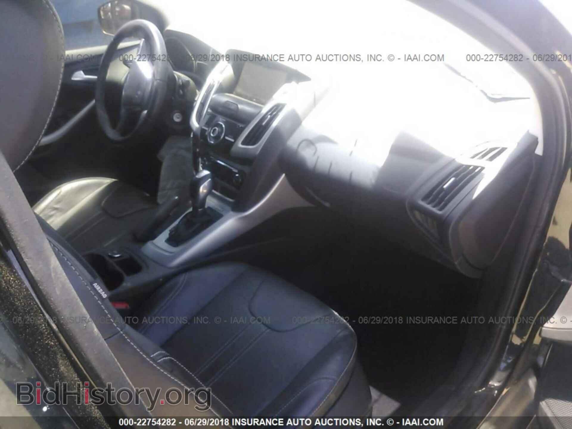 2014 Ford Focus - VIN: 1FADP3F22EL432494 - Фото 5