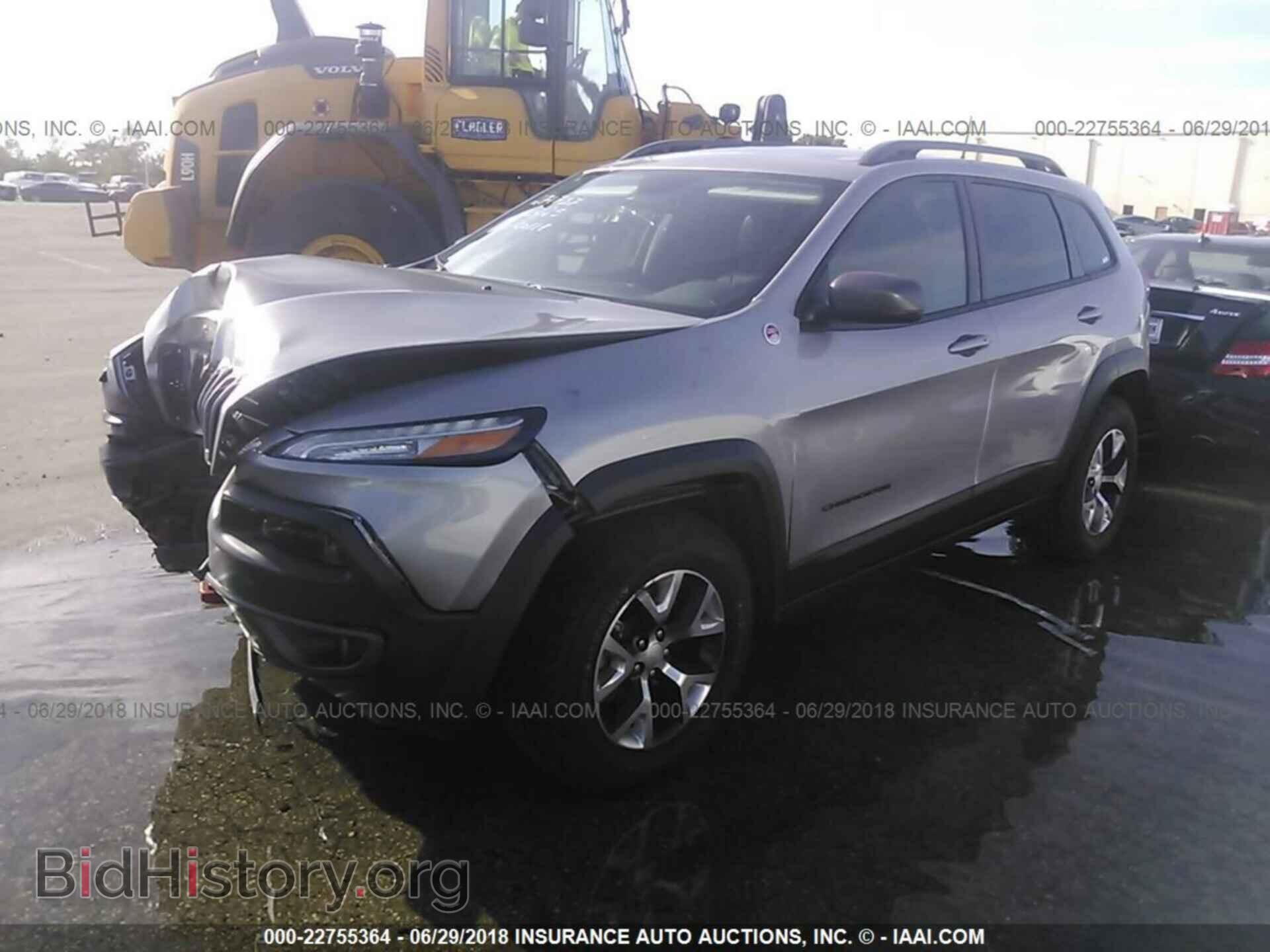 2018 Jeep Cherokee - VIN: 1C4PJMBX7JD622425 - Фото 2