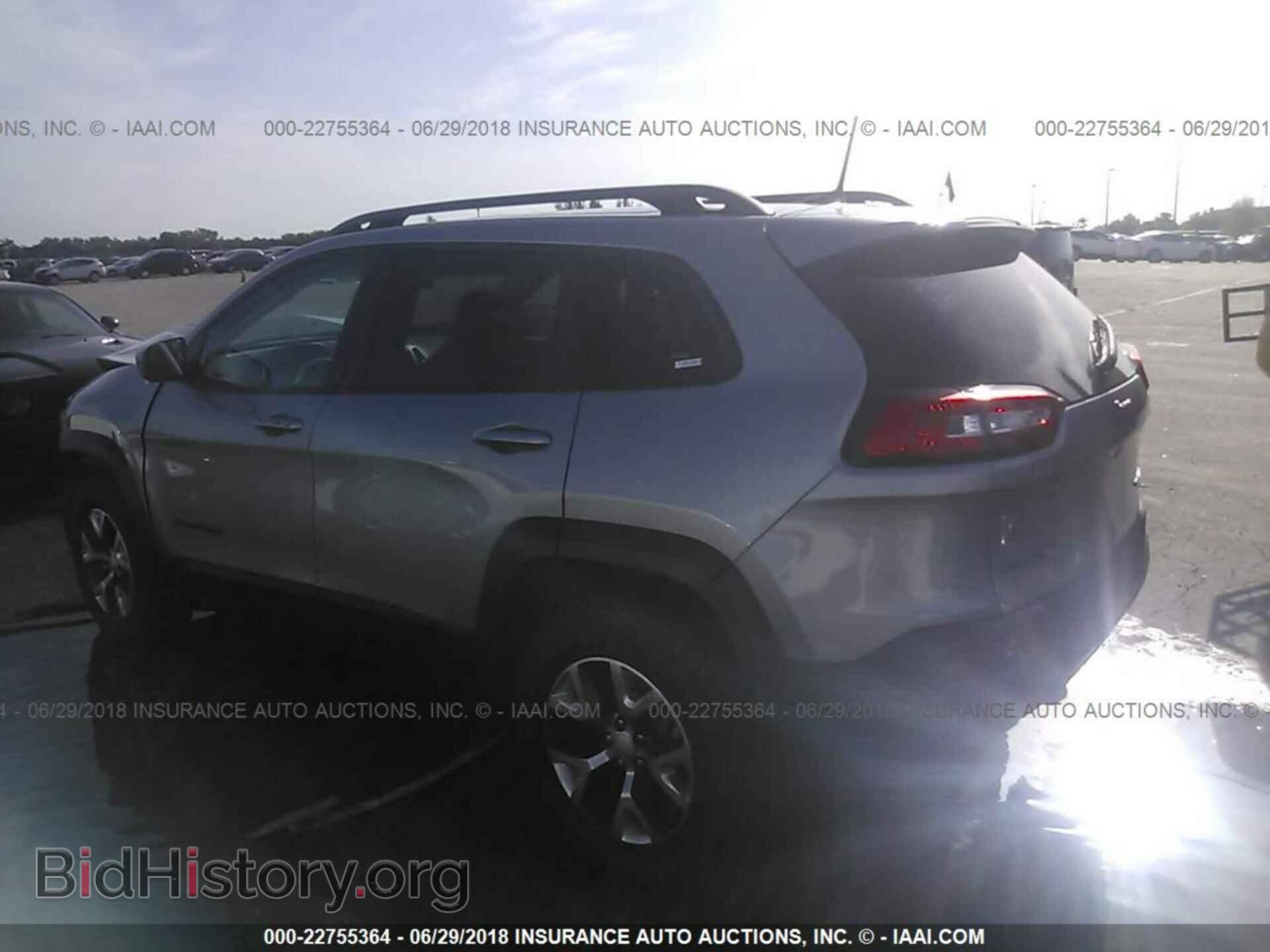 2018 Jeep Cherokee - VIN: 1C4PJMBX7JD622425 - Фото 3