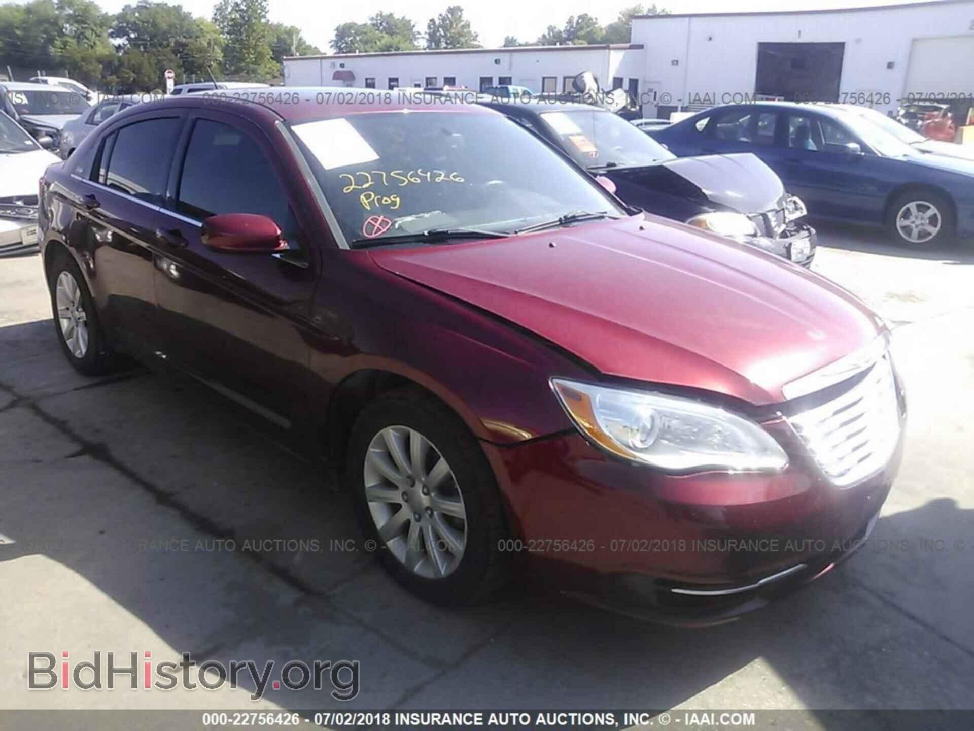 Photo 1C3CCBBB3DN575222 - Chrysler 200 2013