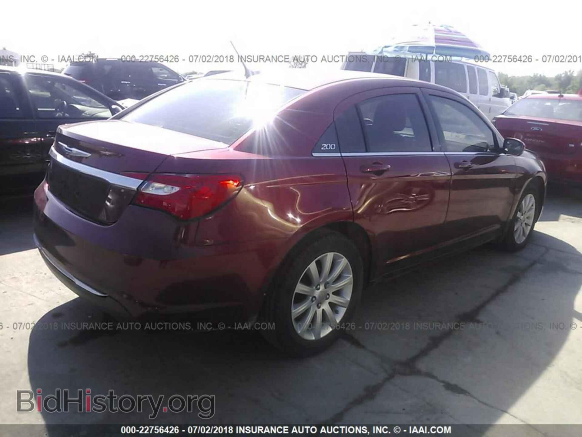 2013 Chrysler 200 - VIN: 1C3CCBBB3DN575222 - Photo 4