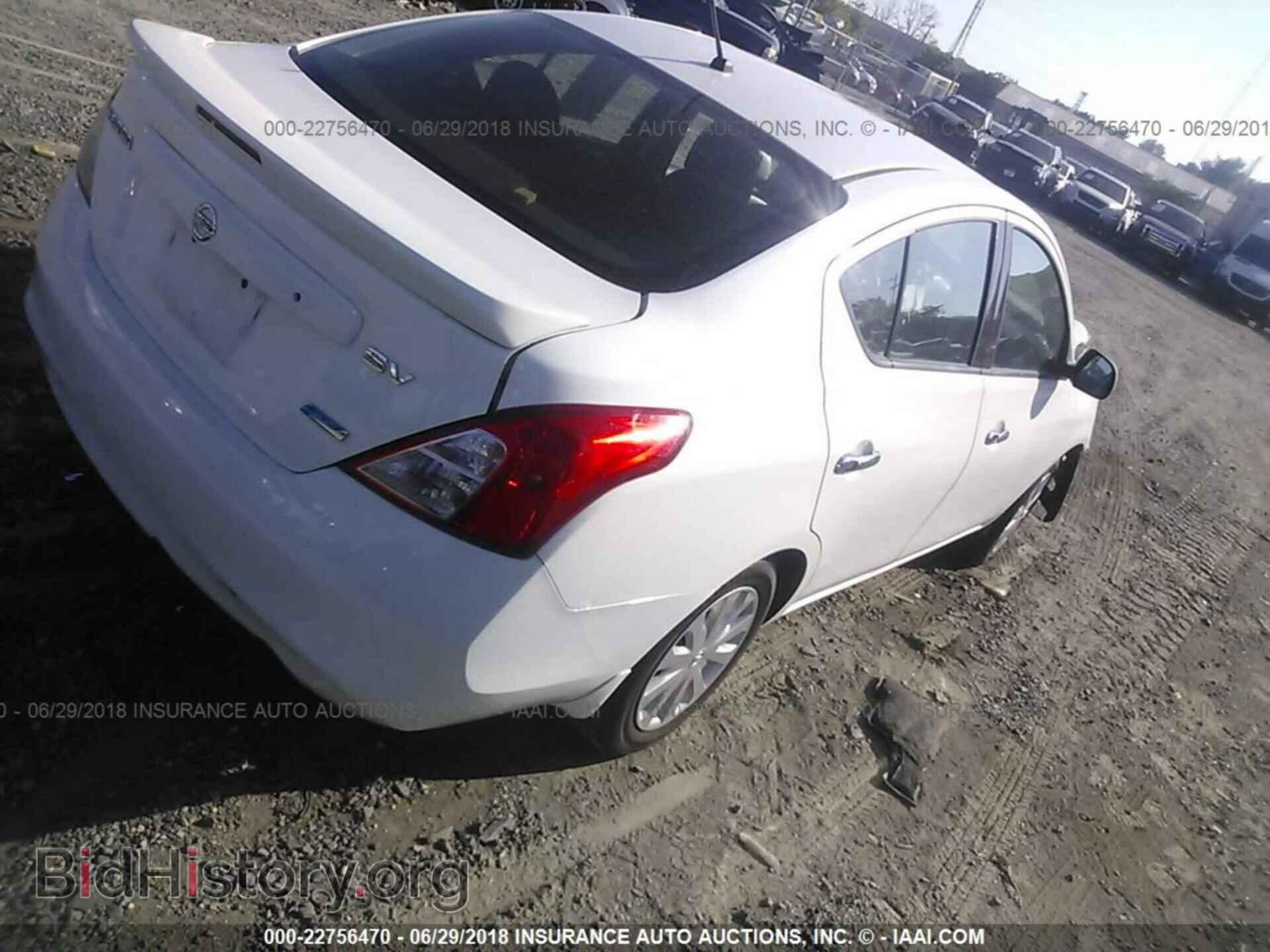 2014 Nissan Versa - VIN: 3N1CN7AP1EK453971 - Photo 4