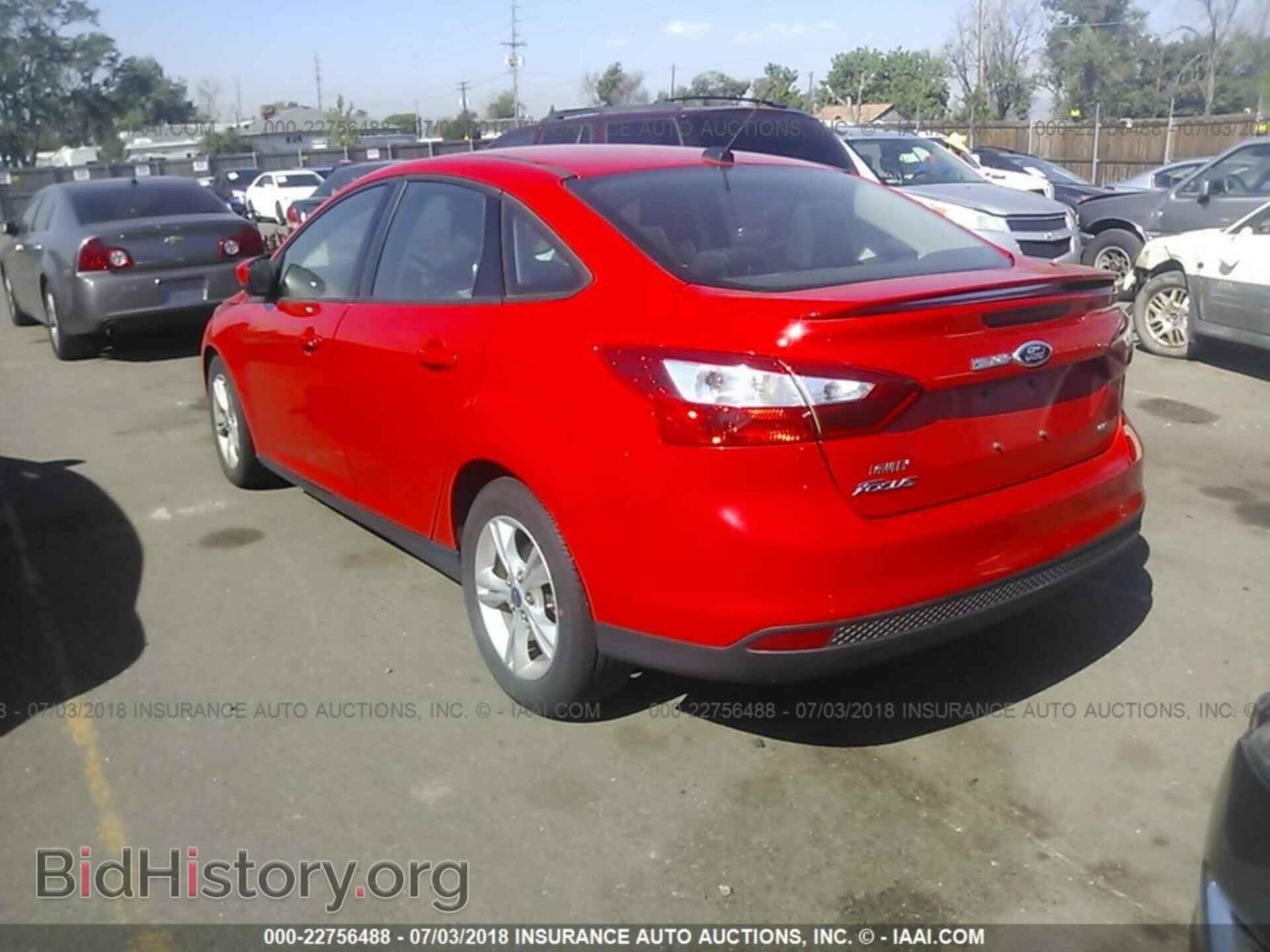 2012 Ford Focus - VIN: 1FAHP3F20CL347930 - Photo 3