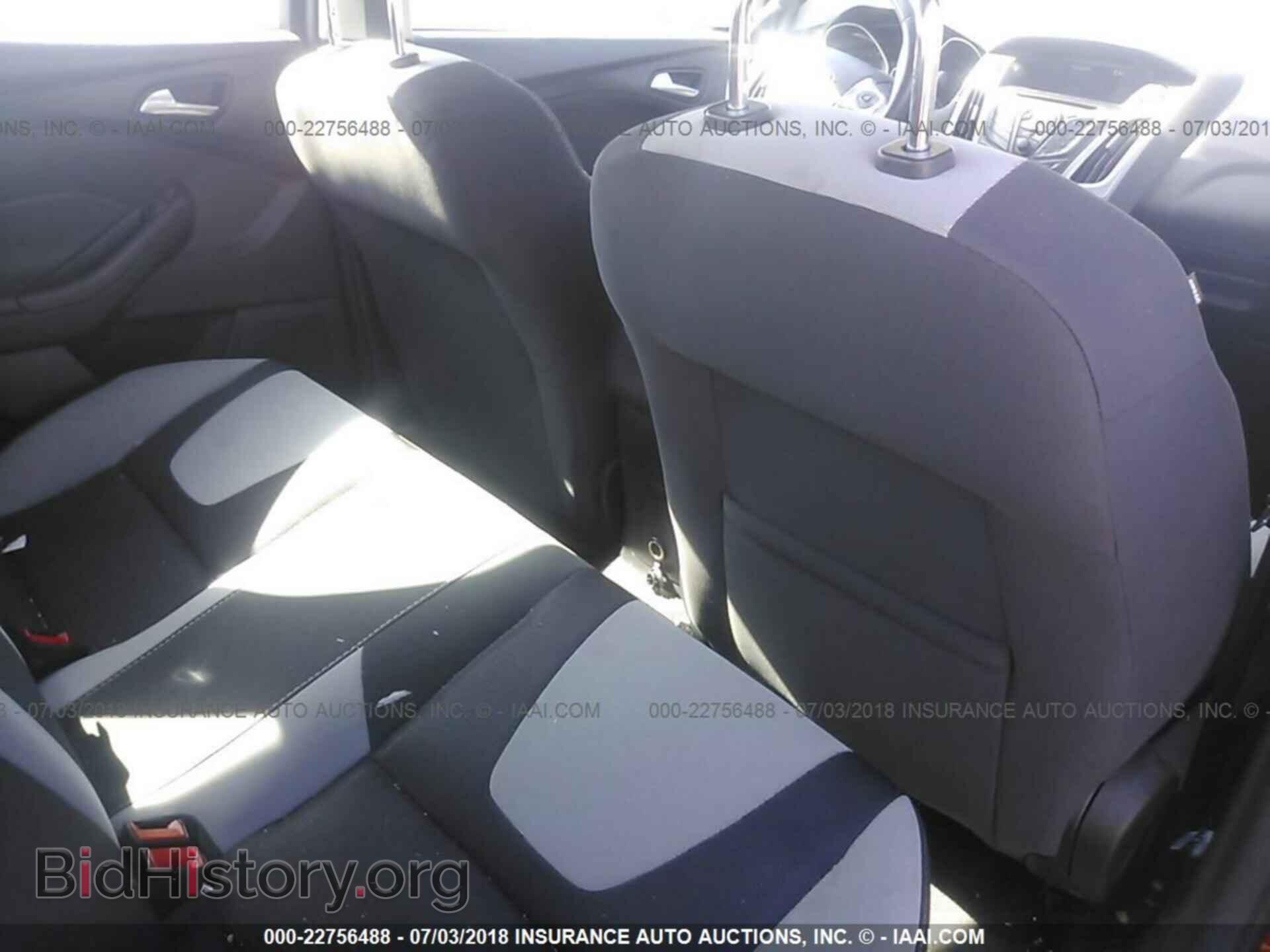 2012 Ford Focus - VIN: 1FAHP3F20CL347930 - Photo 8