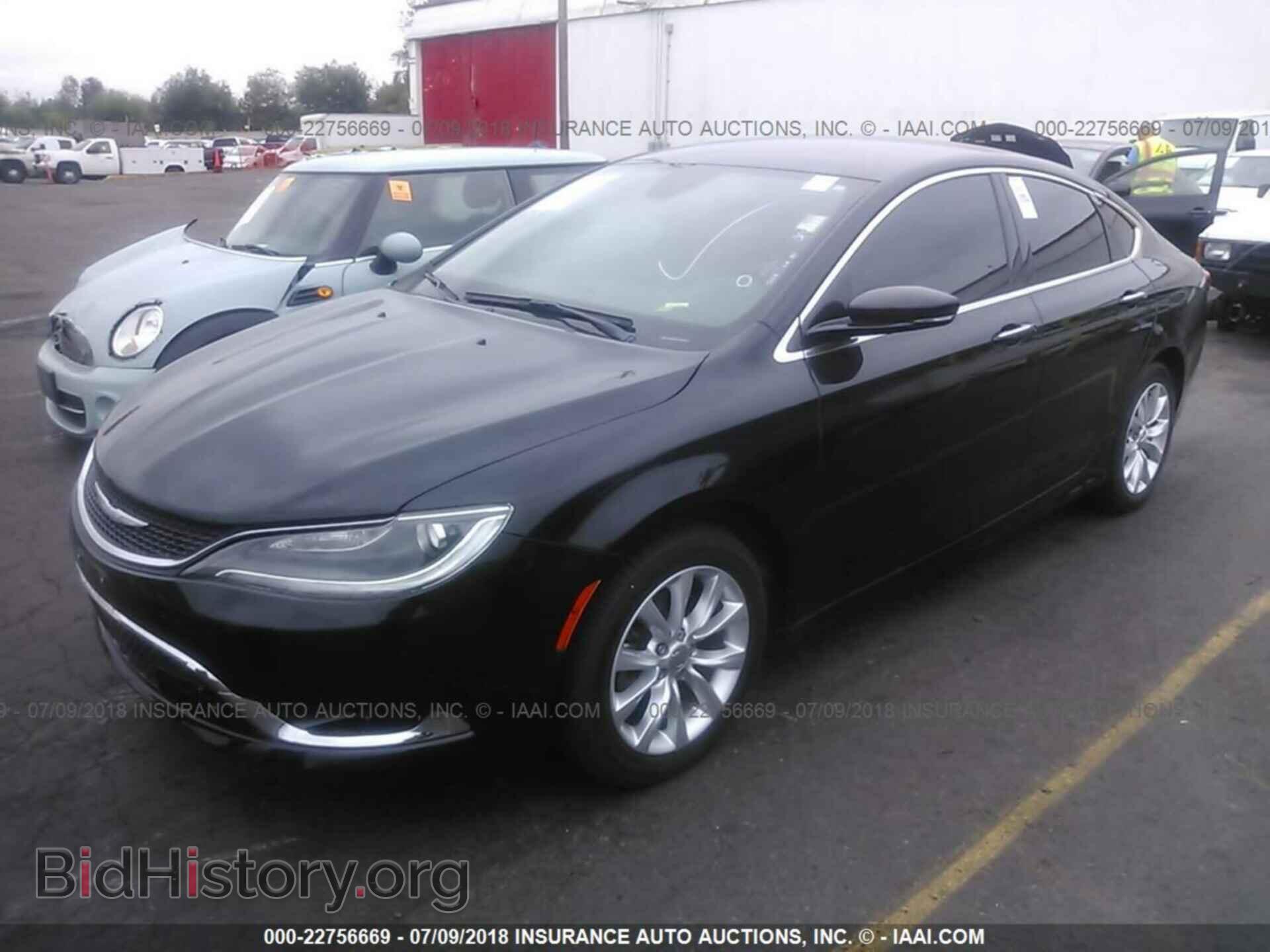 2015 Chrysler 200 - VIN: 1C3CCCCB3FN545595 - Photo 2