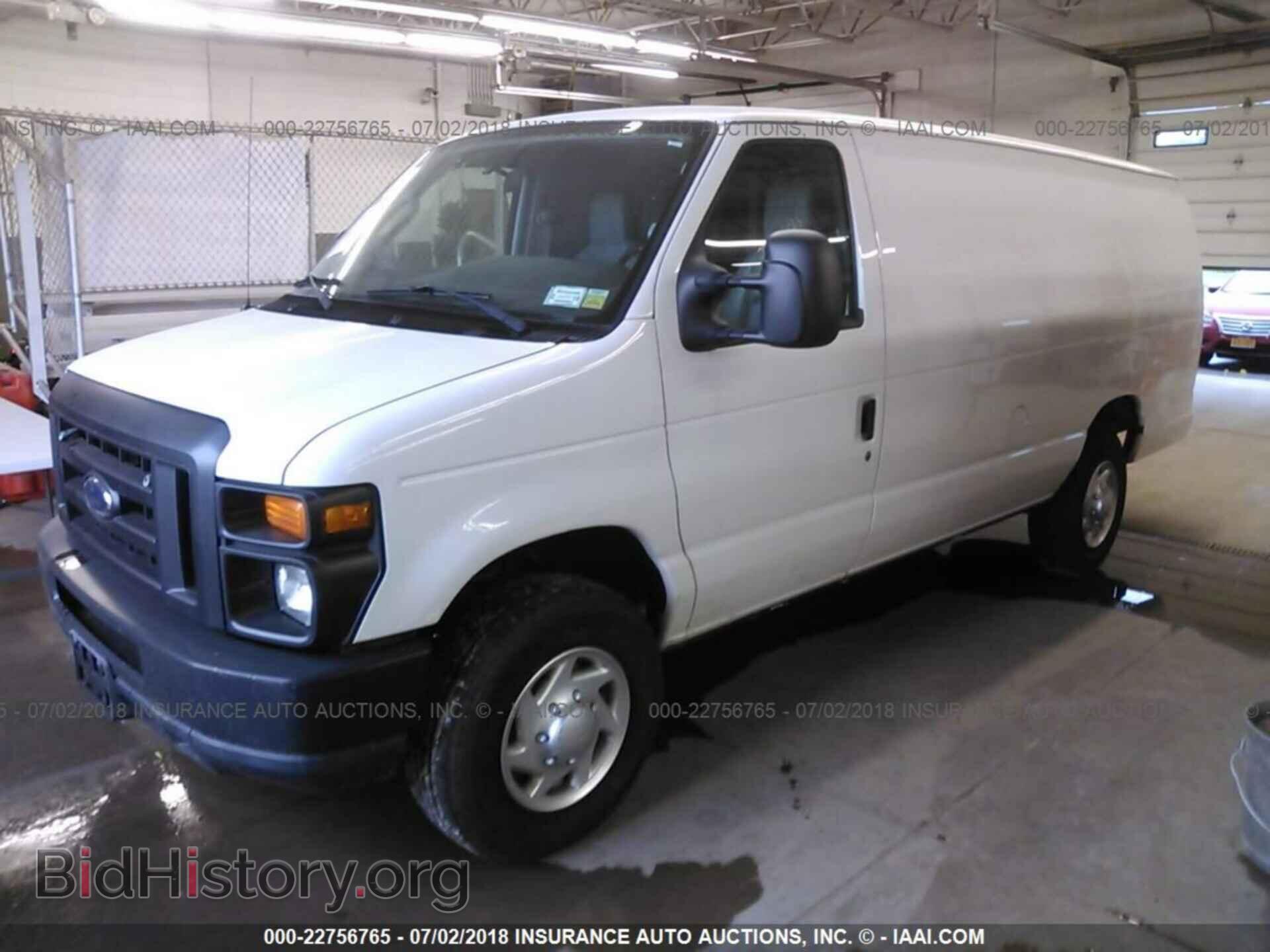 2011 Ford Econoline - VIN: 1FTSS3EL3BDA70174 - Photo 2