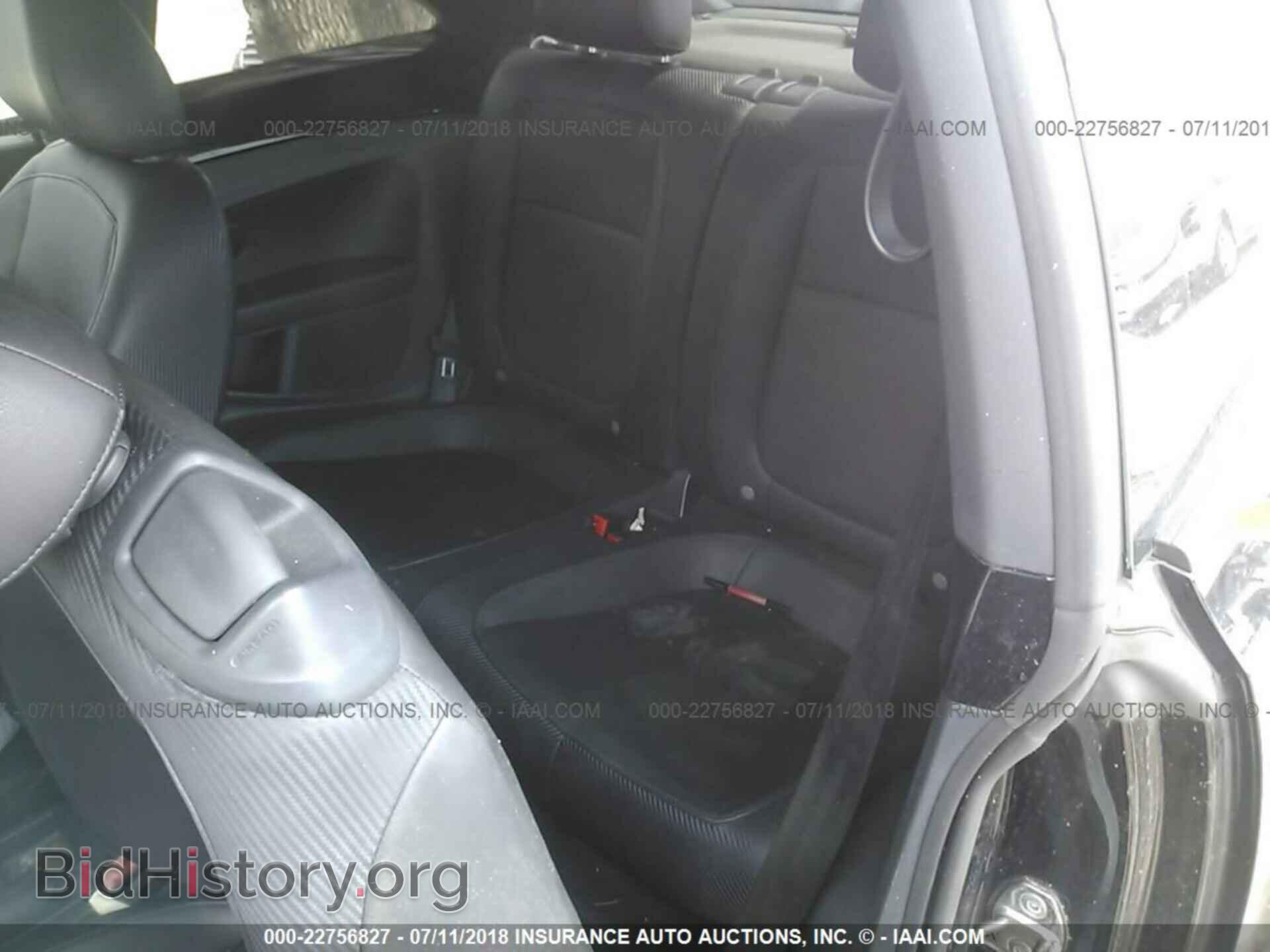 2012 Volkswagen Beetle - VIN: 3VWJP7AT0CM644744 - Фото 8