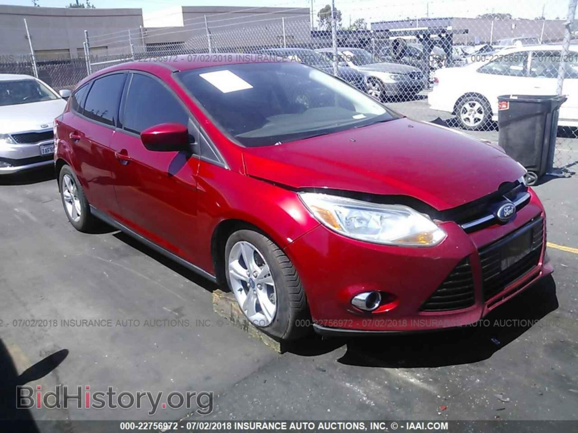 Photo 1FAHP3K22CL392244 - Ford Focus 2012