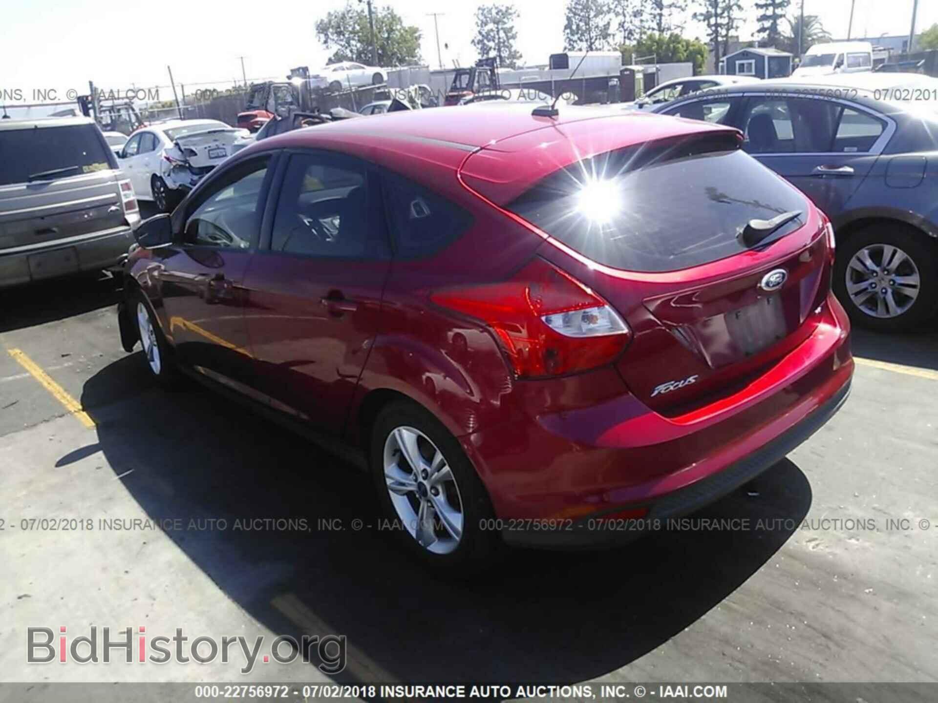 2012 Ford Focus - VIN: 1FAHP3K22CL392244 - Photo 3