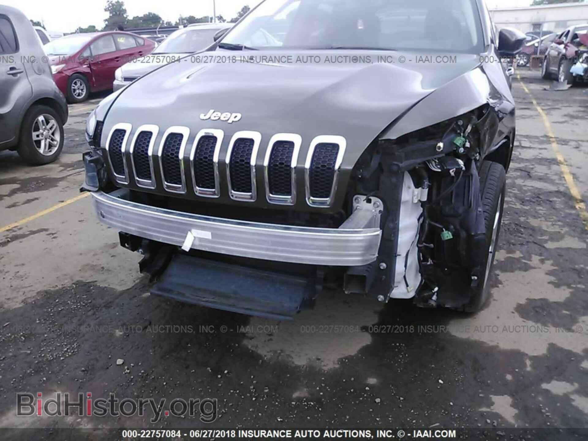 2014 Jeep Cherokee - VIN: 1C4PJLCB3EW221848 - Photo 6