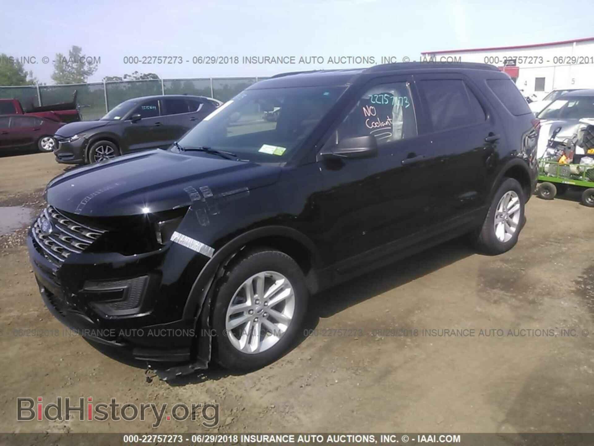 2017 Ford Explorer - VIN: 1FM5K8B87HGB41423 - Photo 2