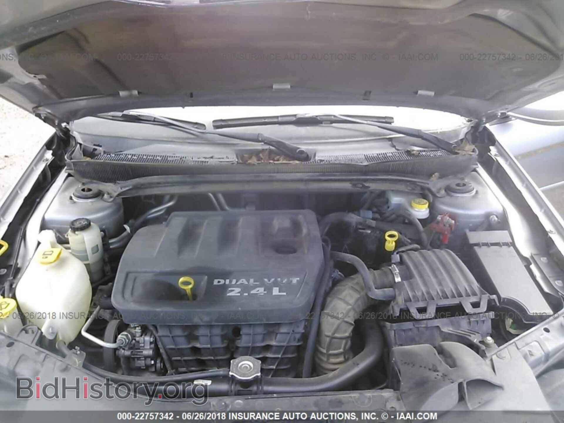 2013 Chrysler 200 - VIN: 1C3CCBAB0DN588494 - Фото 10