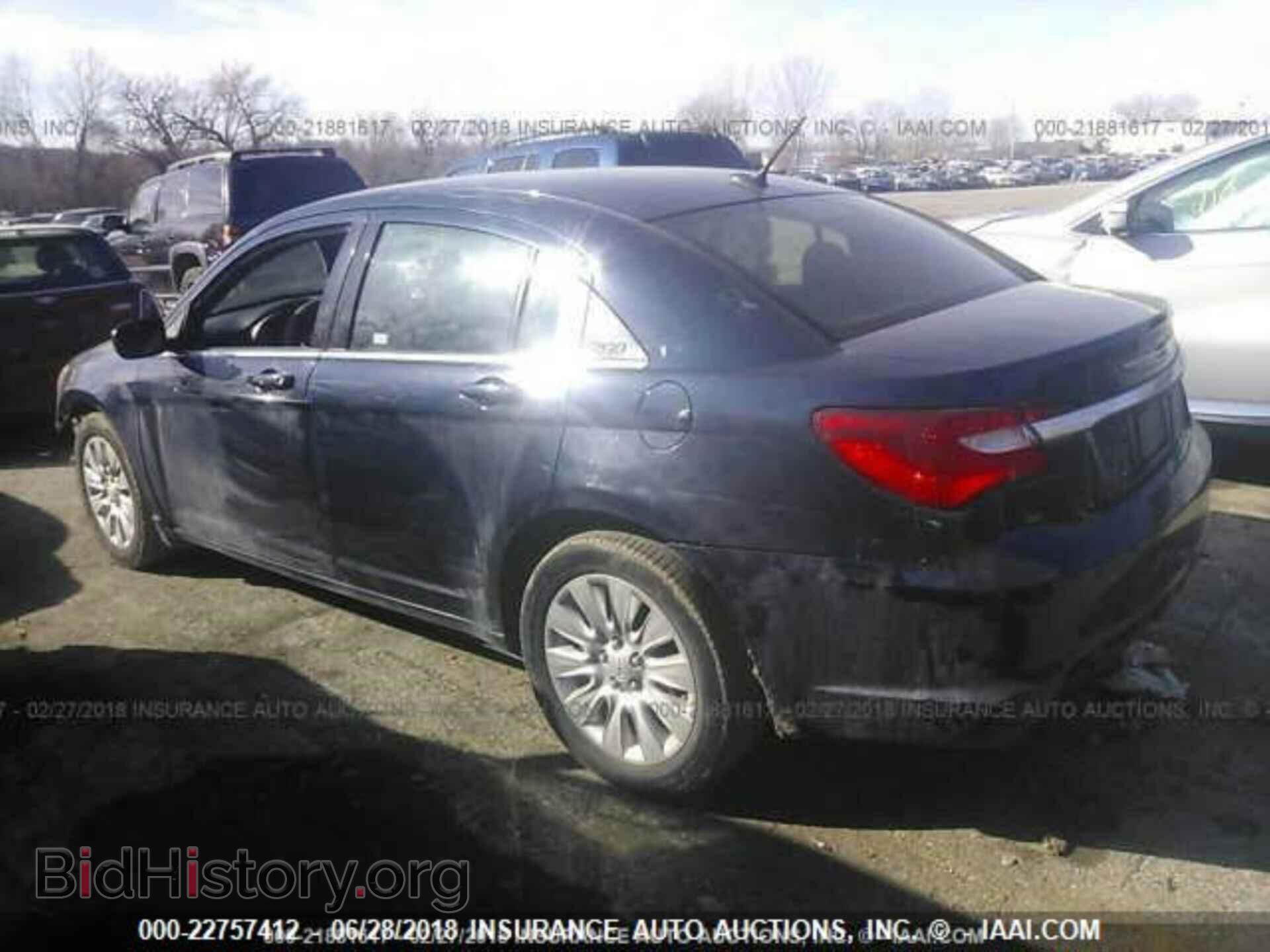 2013 CHRYSLER 200 - VIN: 1C3CCBAB0DN733372 - Photo 3
