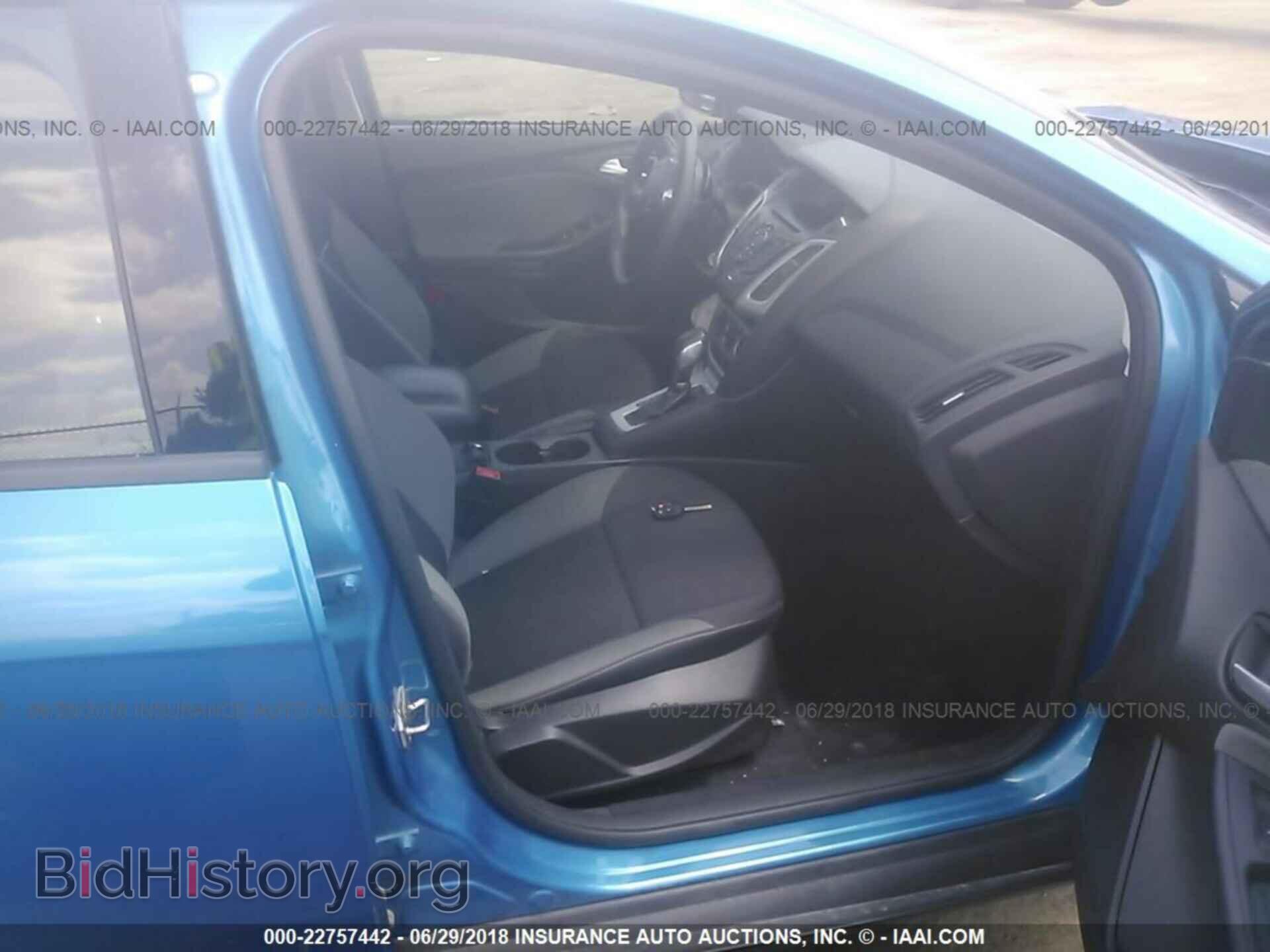 2014 Ford Focus - VIN: 1FADP3F20EL429769 - Фото 5