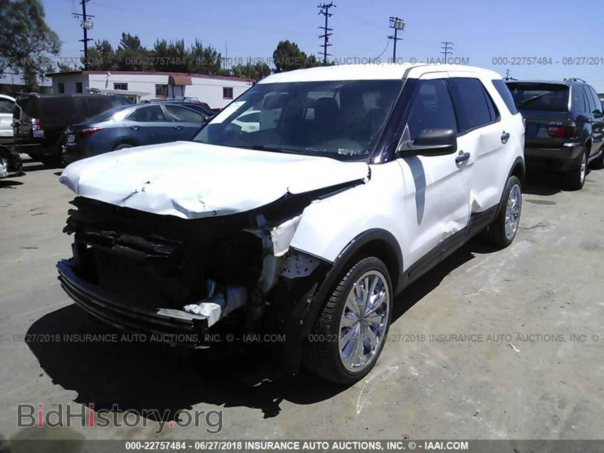 2016 Ford Explorer - VIN: 1FM5K8AR6GGB81212 - Photo 2