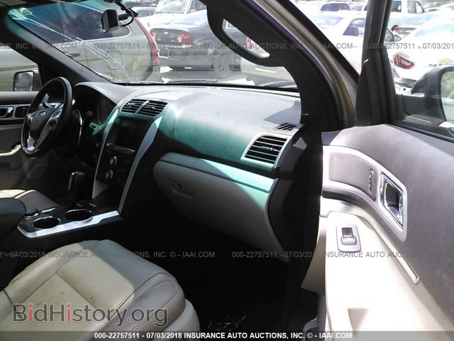2013 Ford Explorer - VIN: 1FM5K8D85DGC49949 - Photo 5