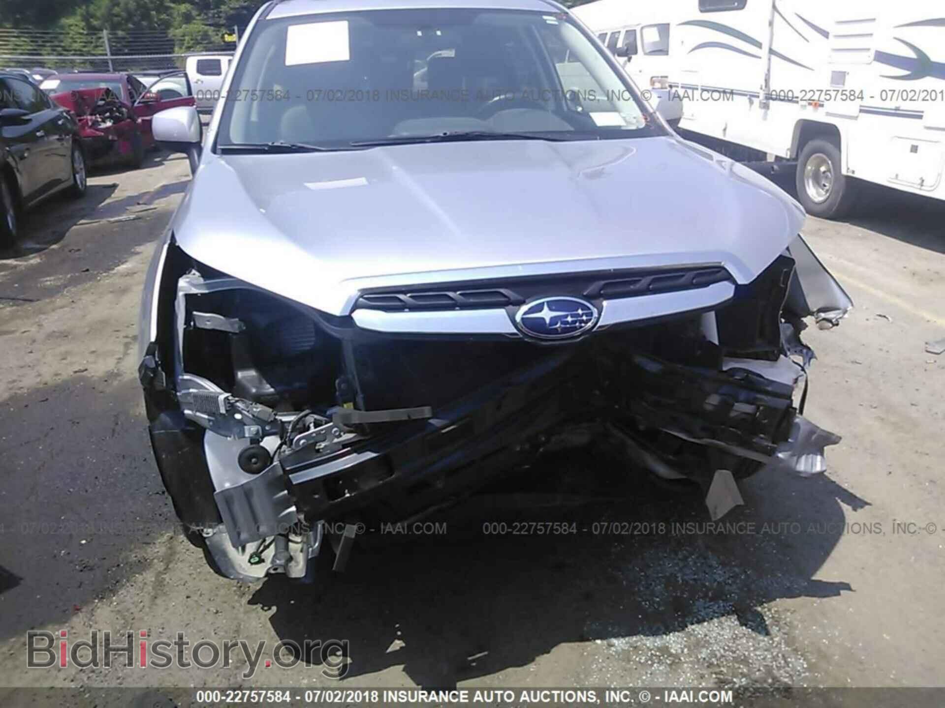 2017 Subaru Forester - VIN: JF2SJALC6HH401052 - Photo 6