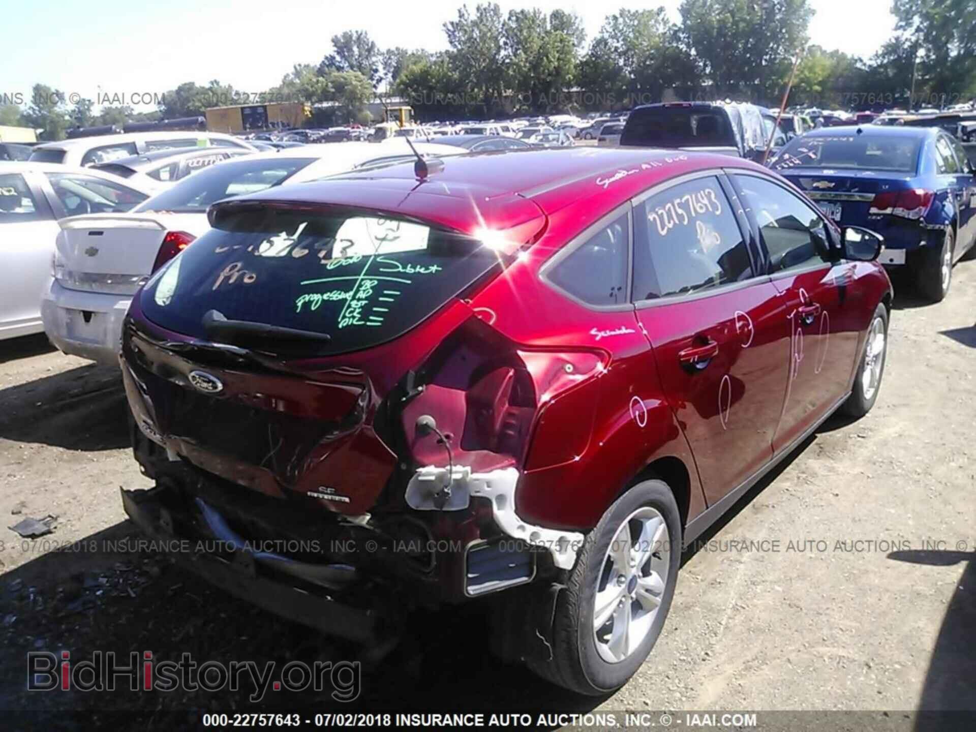 2013 Ford Focus - VIN: 1FADP3K25DL334791 - Photo 4