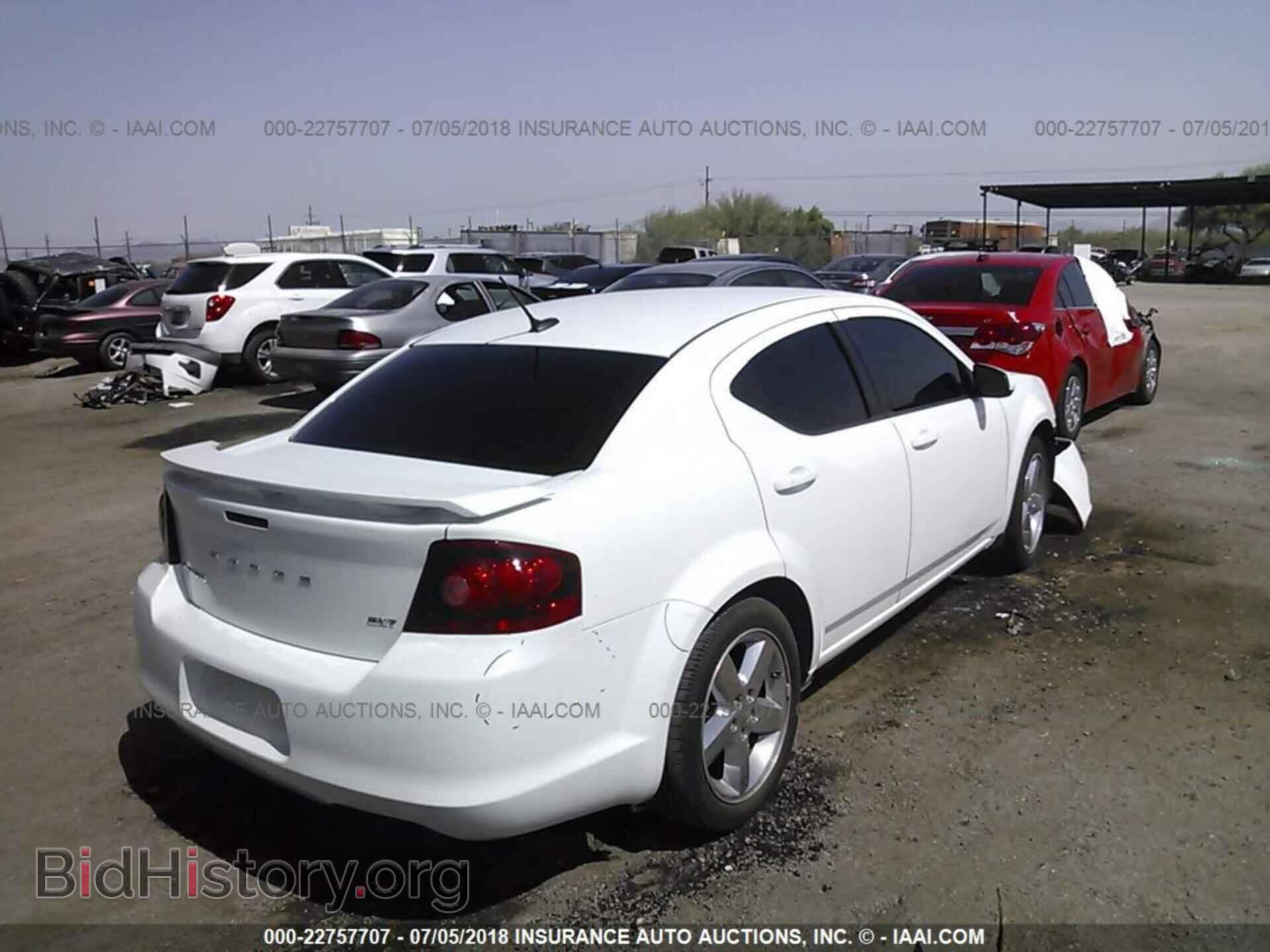 2013 Dodge Avenger - VIN: 1C3CDZCB6DN504052 - Photo 4