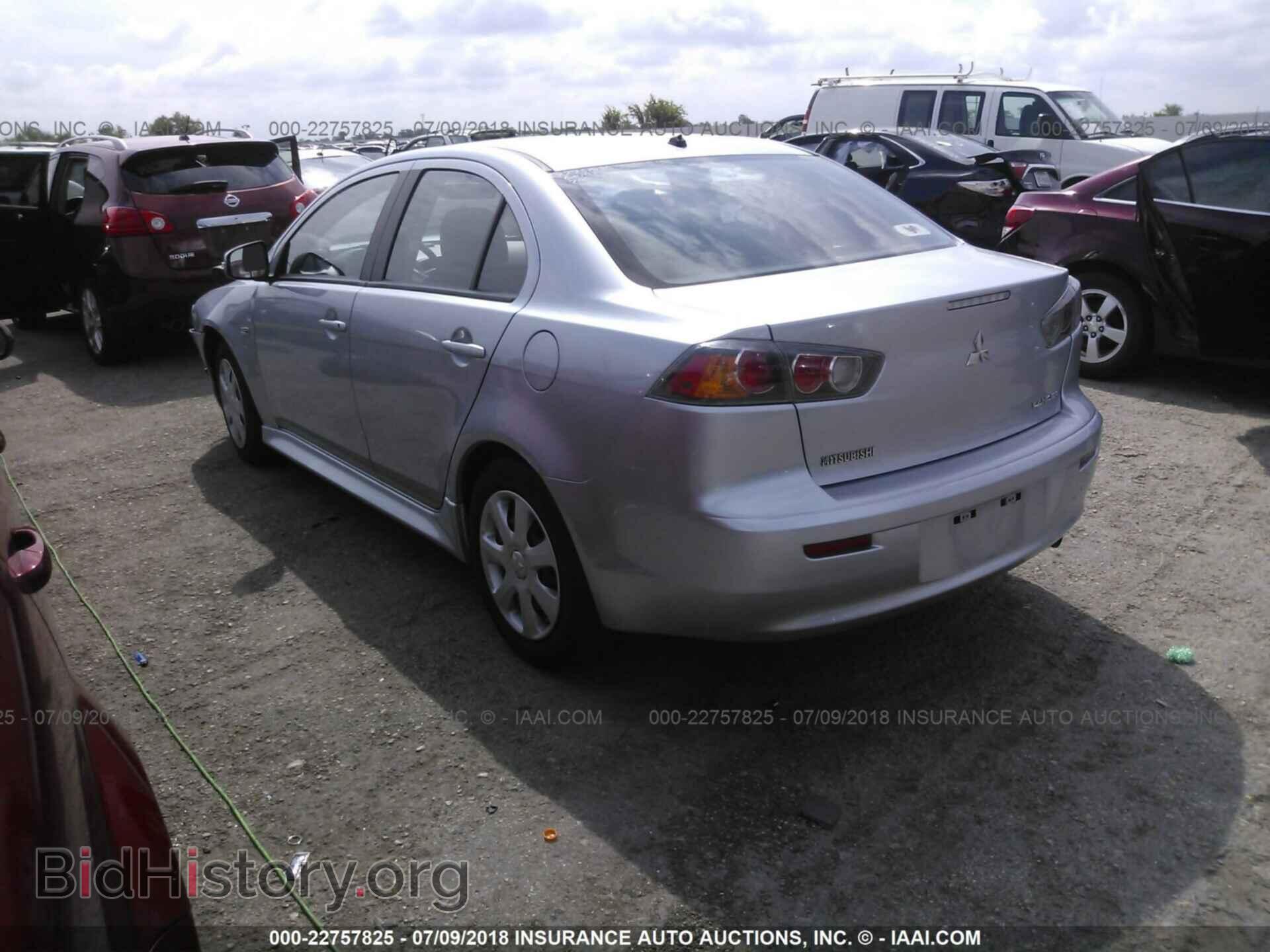 2015 Mitsubishi Lancer - VIN: JA32U2FU5FU010820 - Фото 3