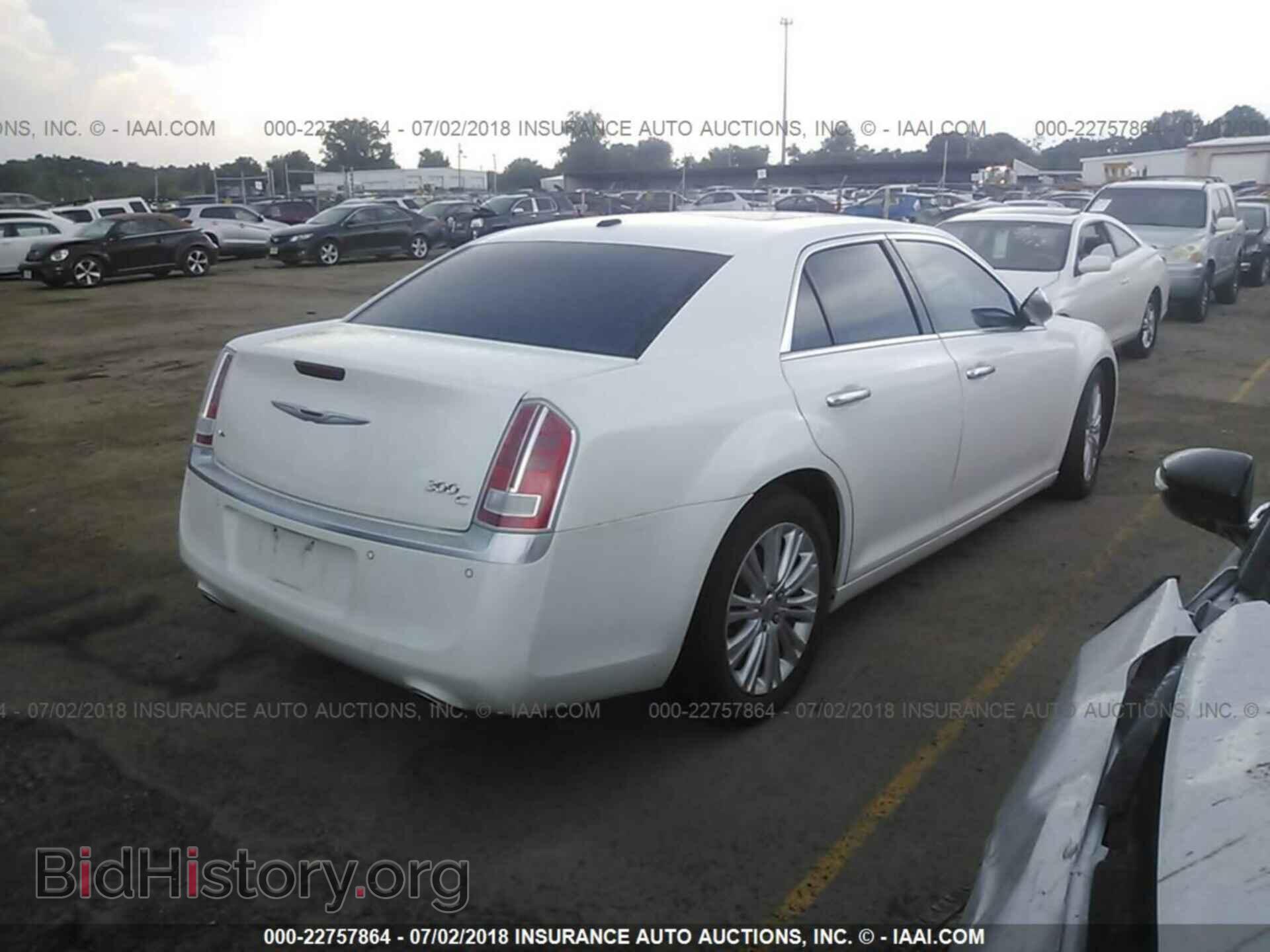 2013 Chrysler 300c - VIN: 2C3CCASGXDH573689 - Фото 4