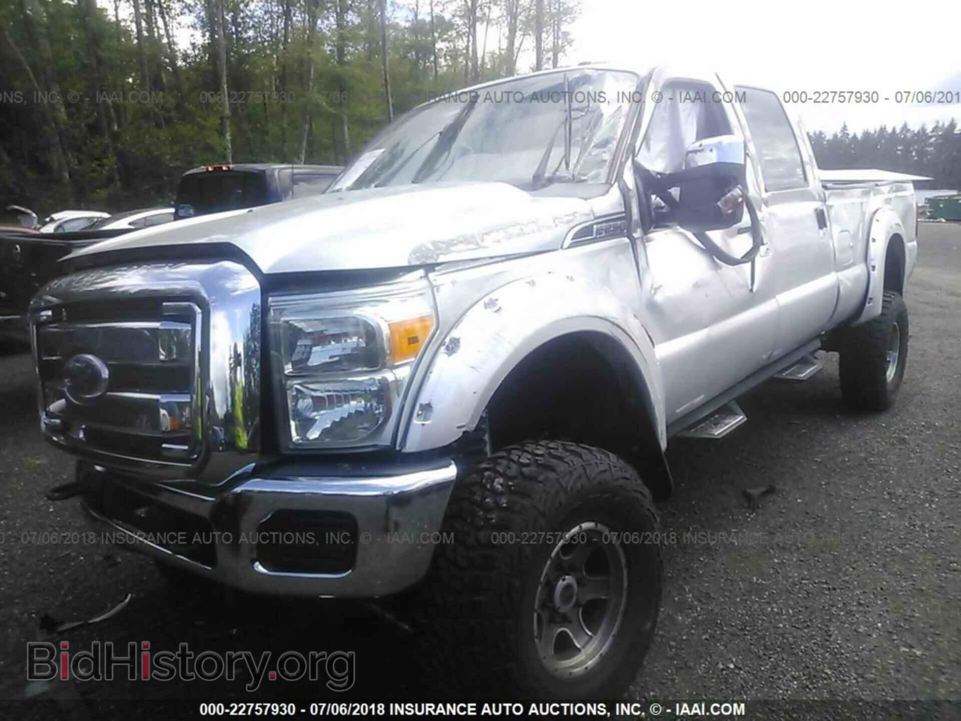 2011 Ford F250 - VIN: 1FT7W2B65BEA49324 - Фото 2
