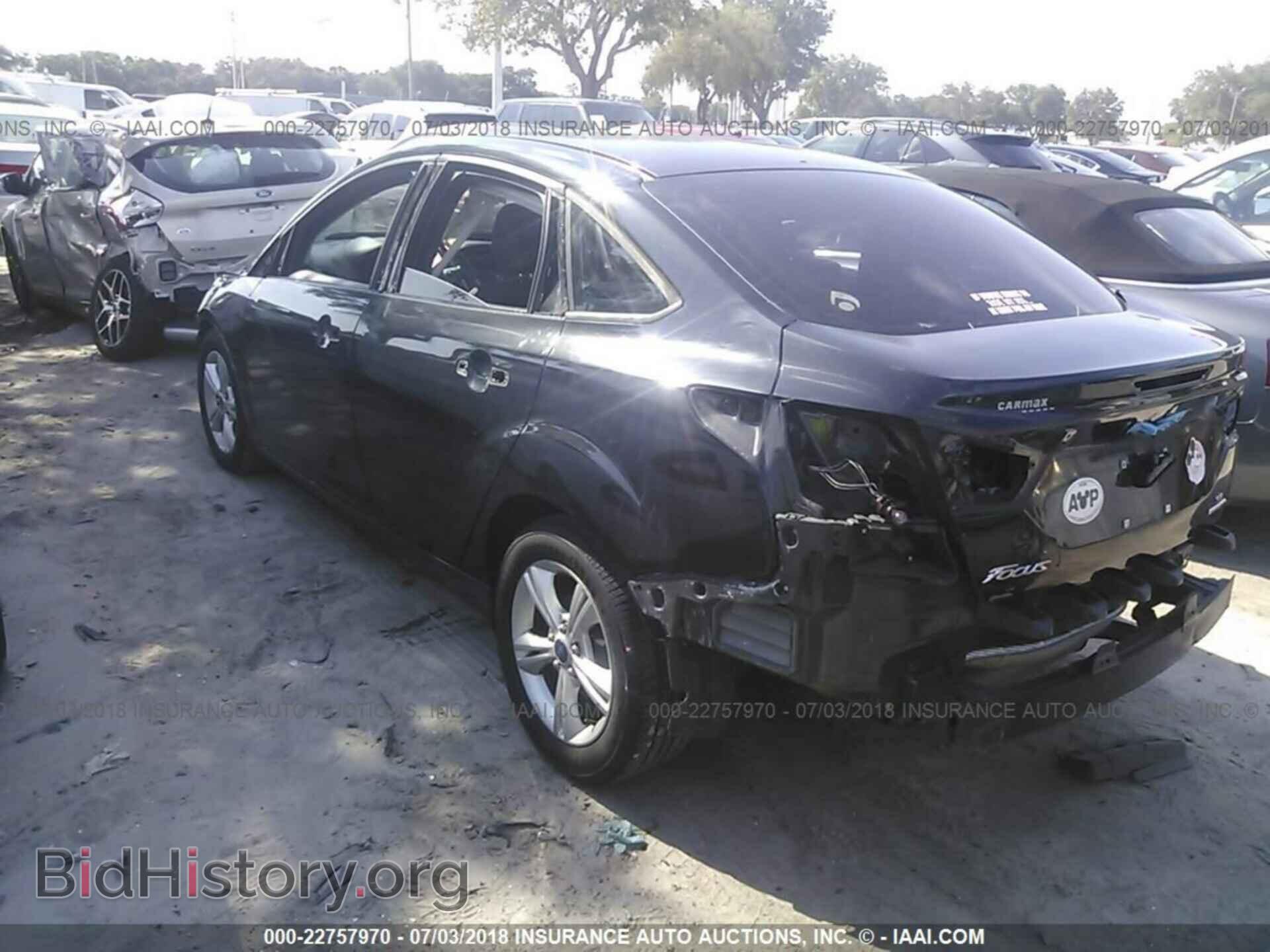2013 Ford Focus - VIN: 1FADP3F23DL253816 - Photo 3