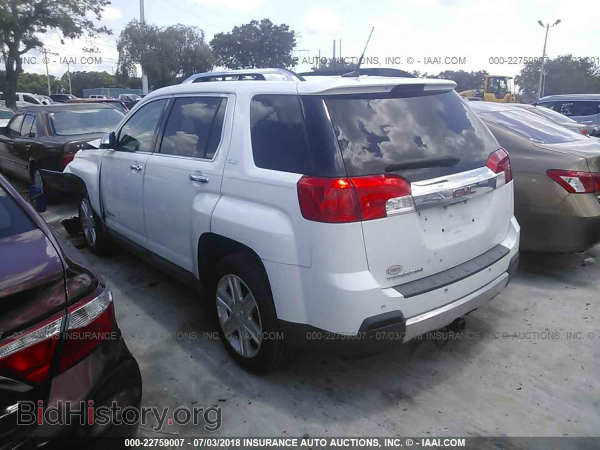 2011 Gmc Terrain - VIN: 2CTALWEC8B6349231 - Photo 3