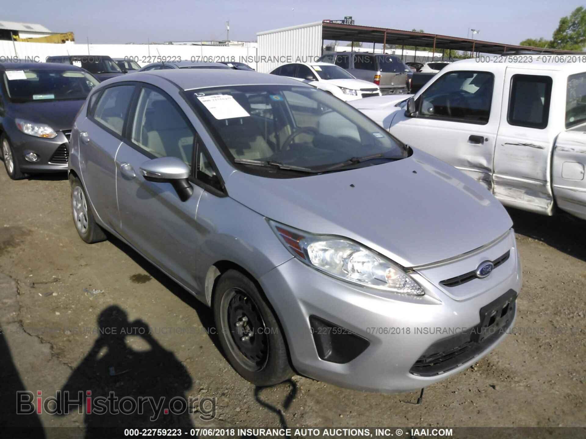 Photo 3FADP4EJ4DM225178 - Ford Fiesta 2013